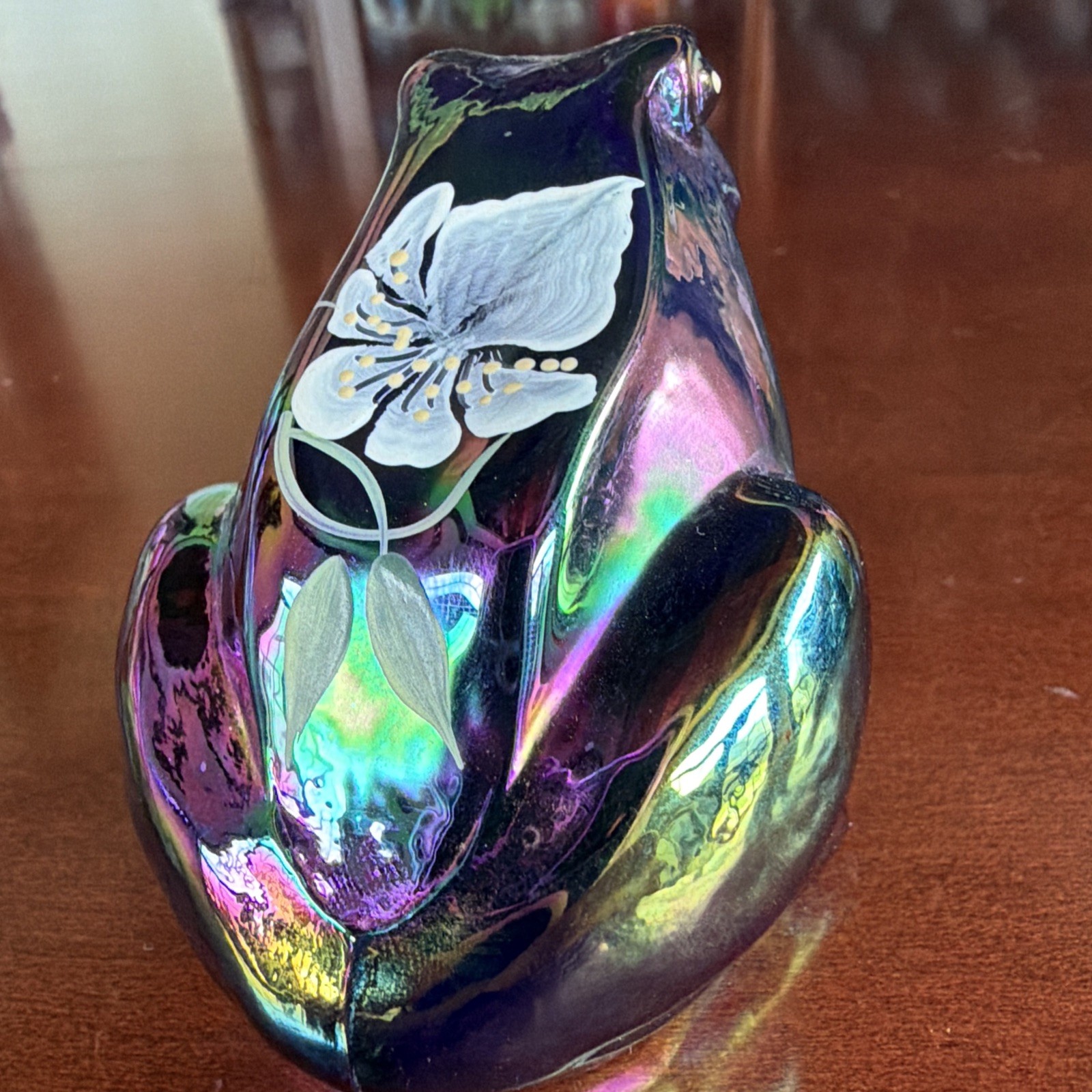 Fenton Art Glass Amethyst Carnival Frog White Blossom Pattern Signed Ex Cond