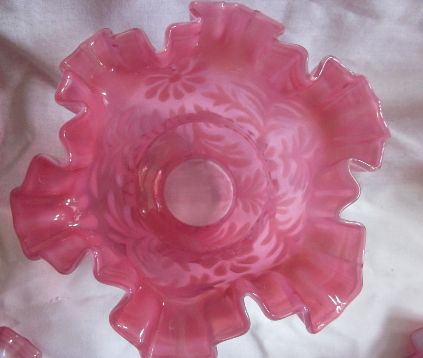 Gorgeous Fenton Cranberry Opalescent double crimped daisy & fern shade