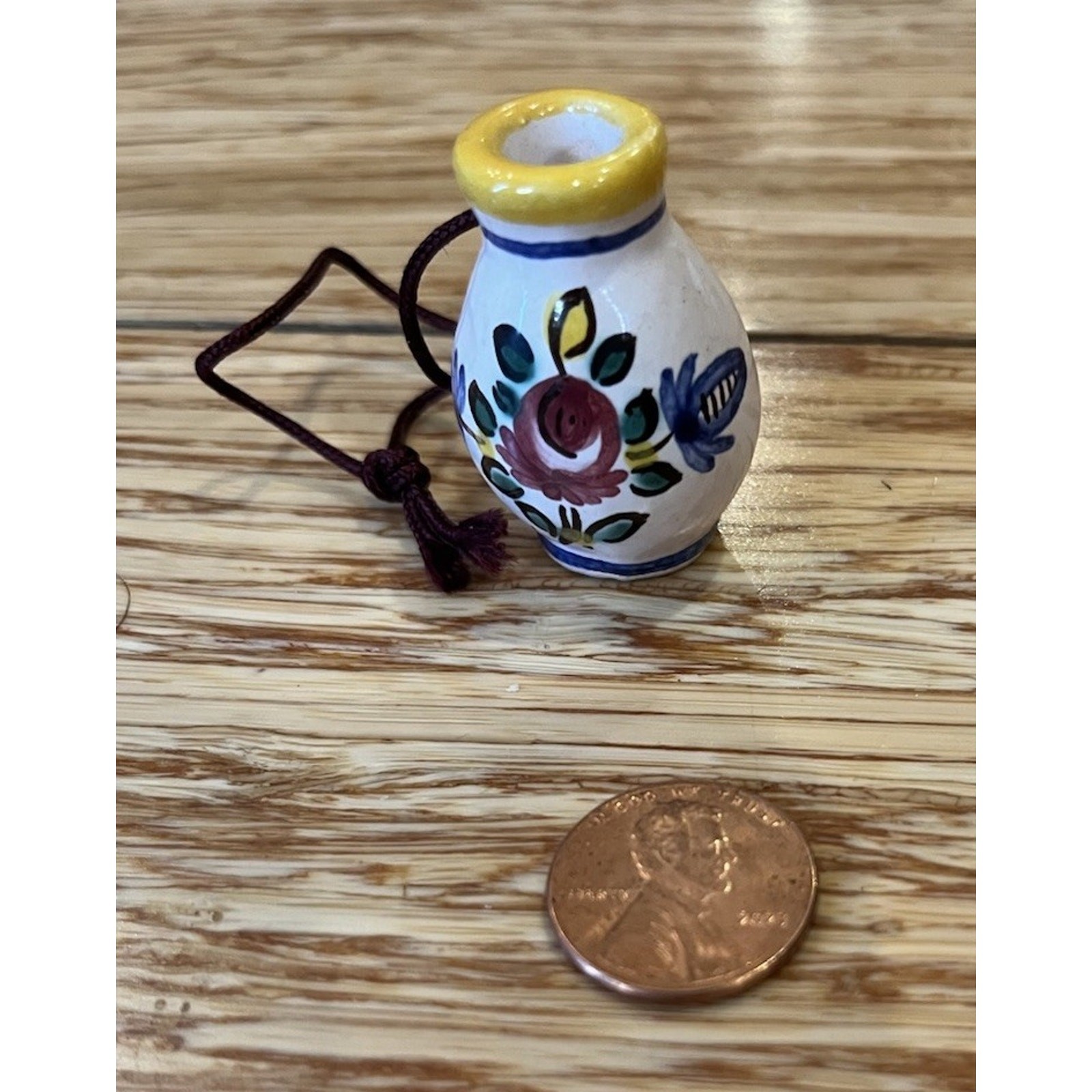 VTG Mini Ceramic Hand Painted Vase 1 Handle Floral Ornament 1.5”