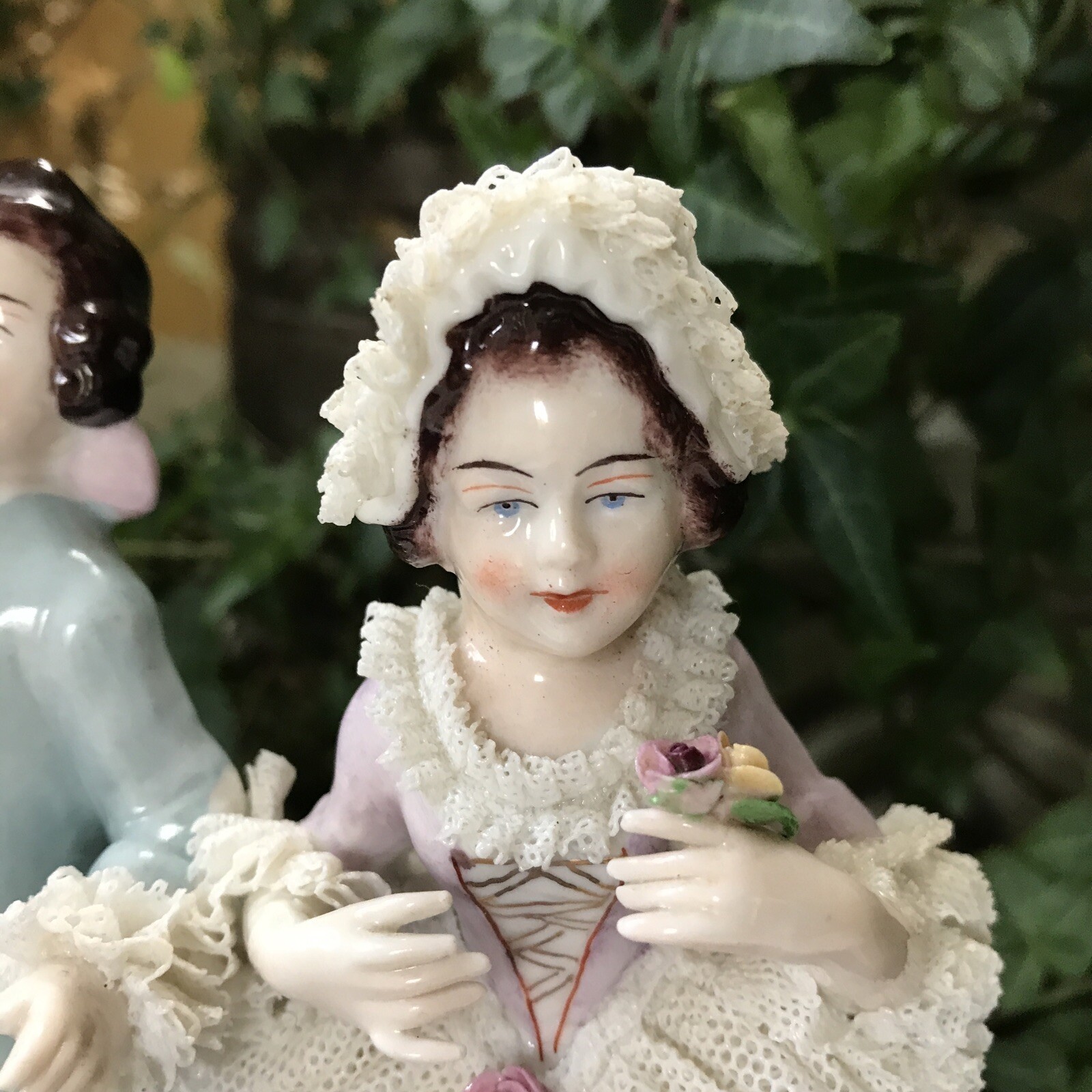 Antique Dresden Art Germany Lace Porcelain Man Woman Victorian Figurine 7″ H