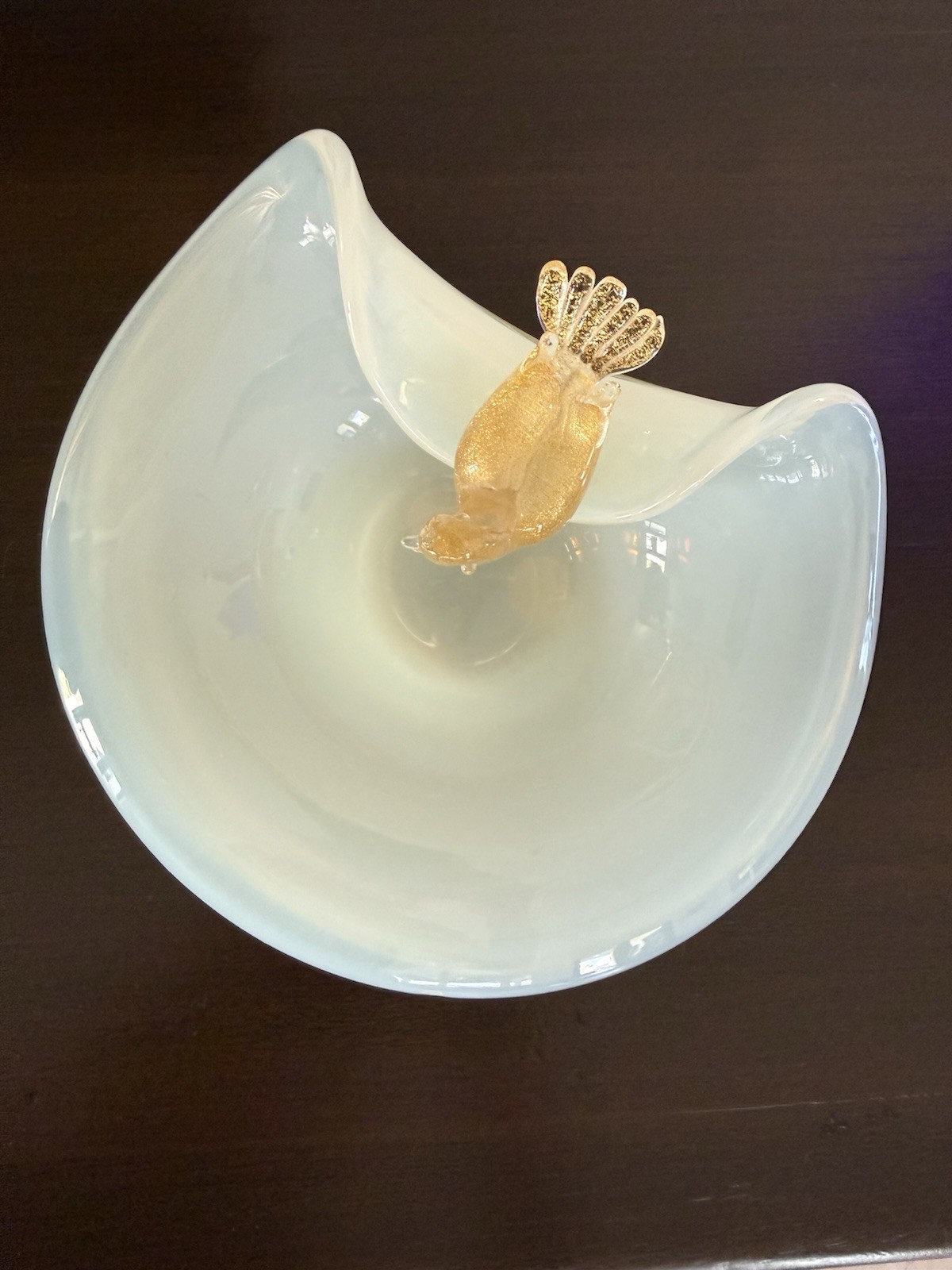 Mid 20th Century Murano Attributed Opalescent Glass Bowl Perchin Gold Fleck Bird