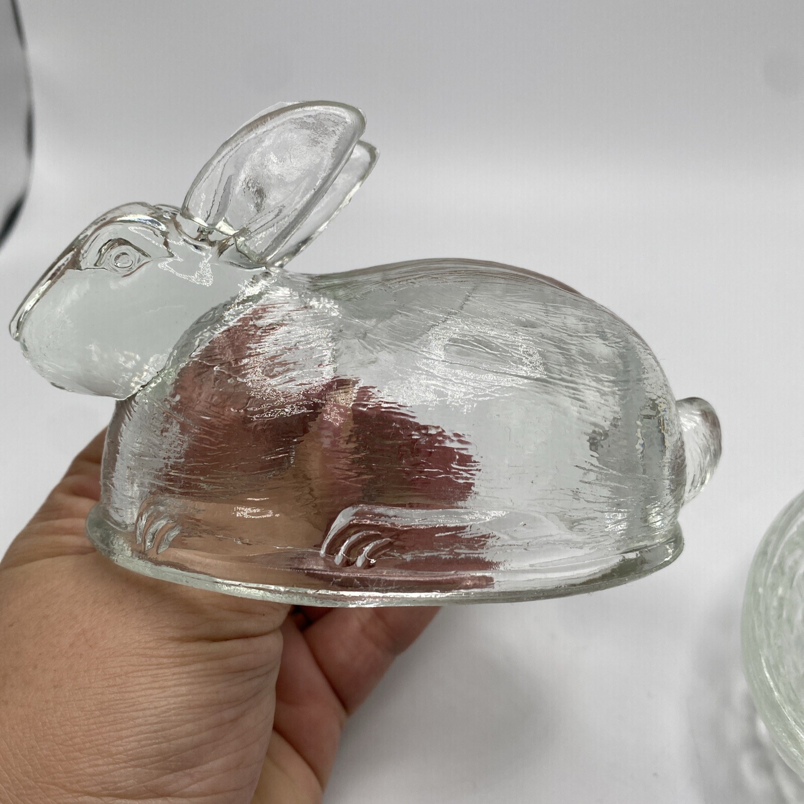 Vintage LE Smith Clear Glass Bunny Rabbit On A Nest Covered Candy Dish 4.75″ L