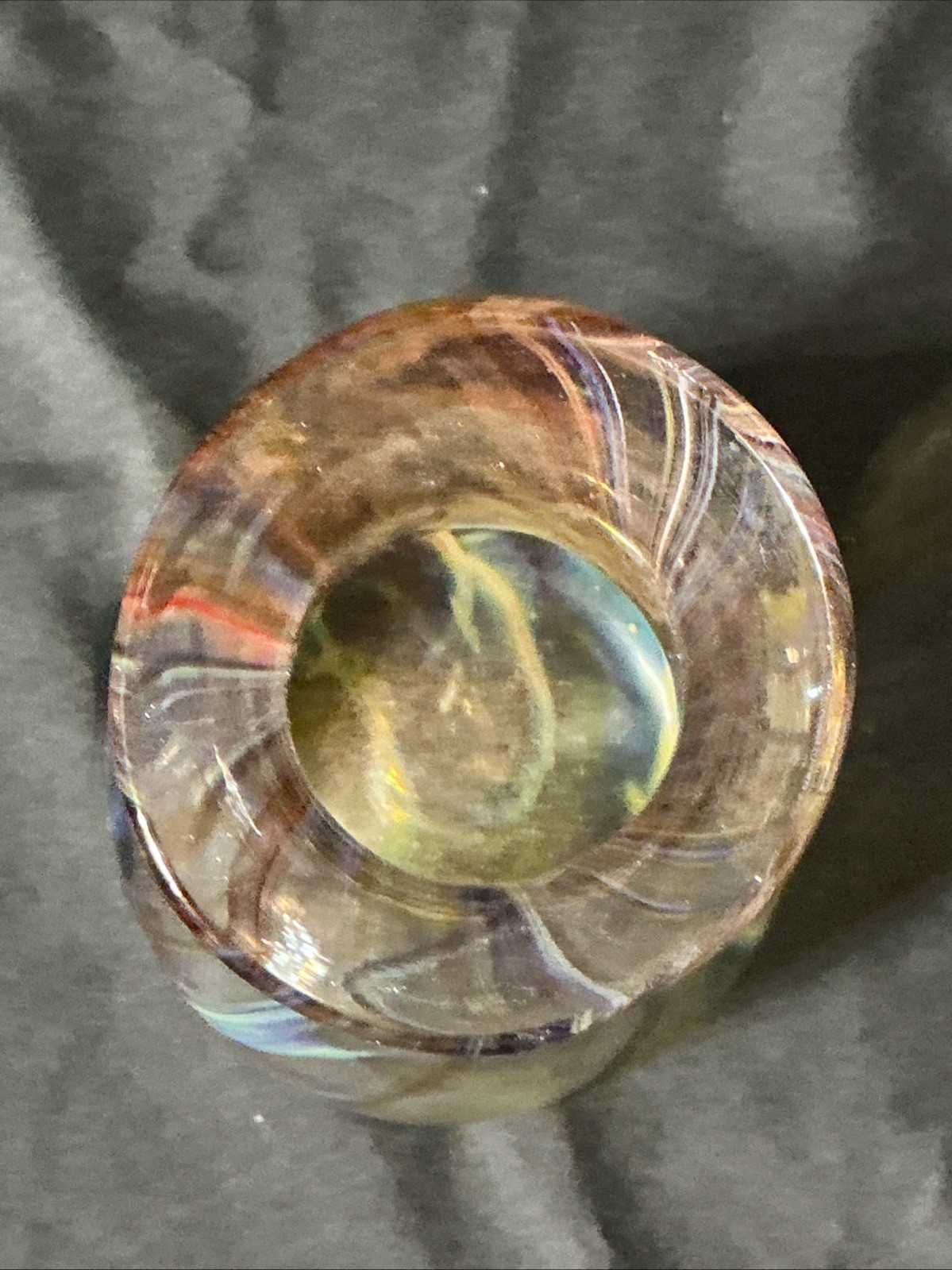 Vintage Swirl Pattern Hand Blown Glass Vase 6 Inches Tall Unmarked
