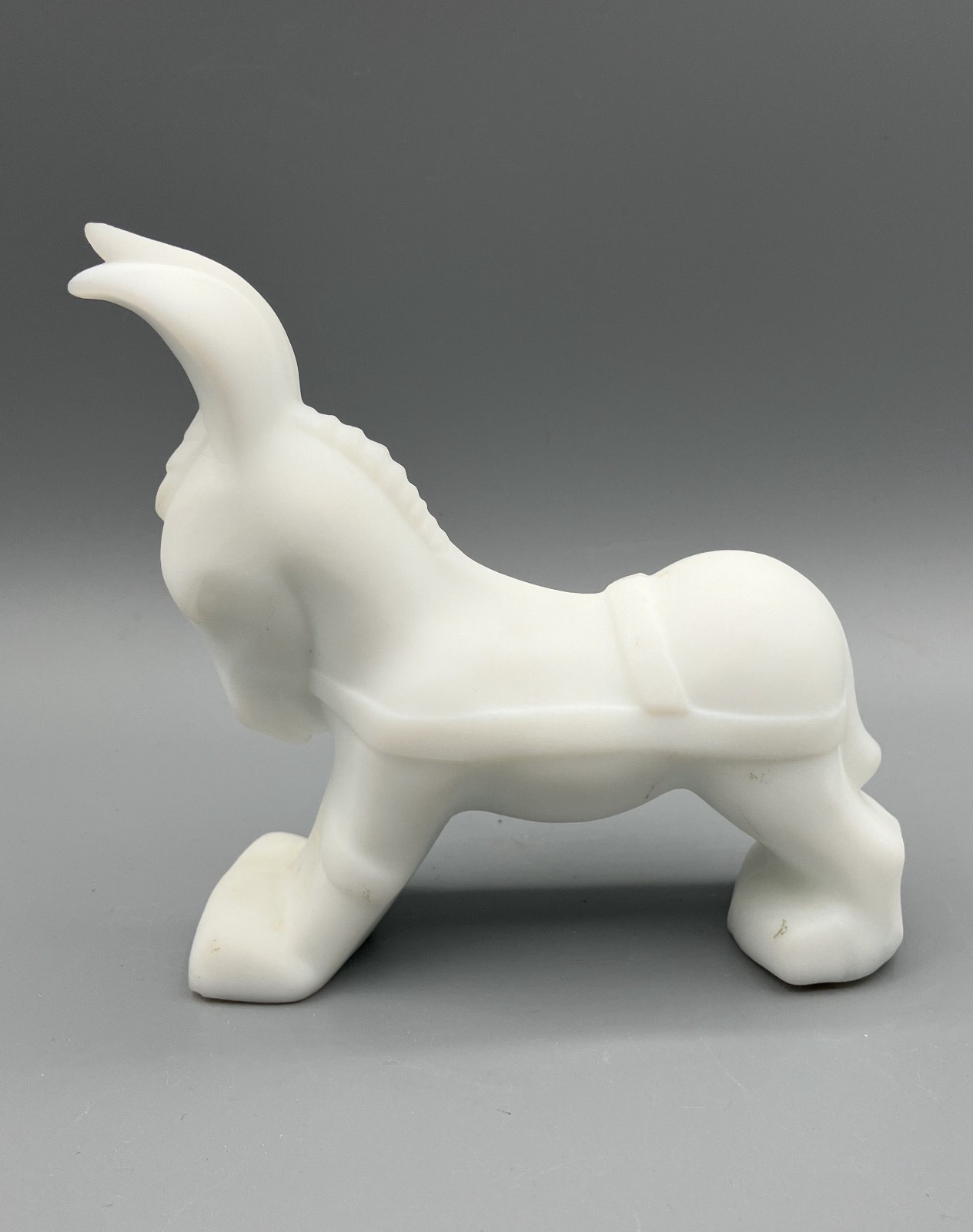 FENTON GLASS DONKEY WHITE SATIN 4.5 IN T VINTAGE EXCELLENT COND