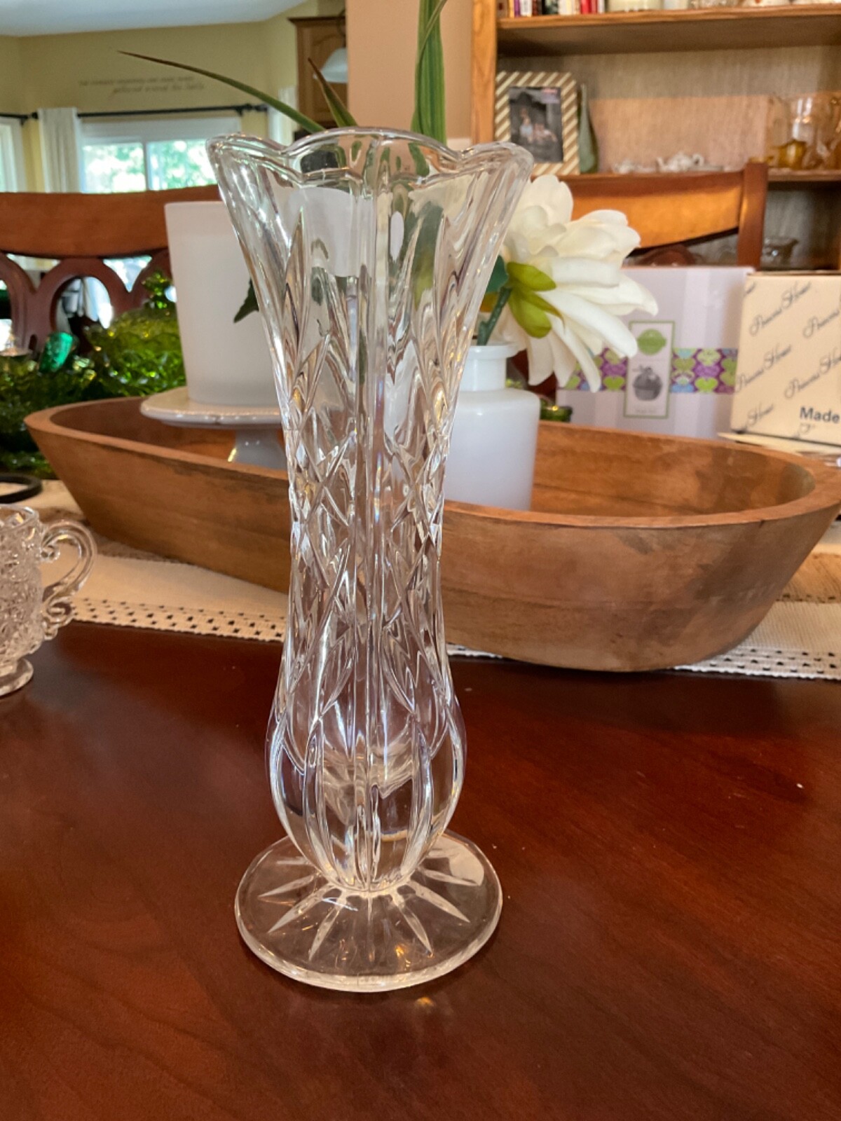 24% Lead Crystal DePlomb Vase Scalloped Top Diamond Cut Clear 8” Tall USA Made