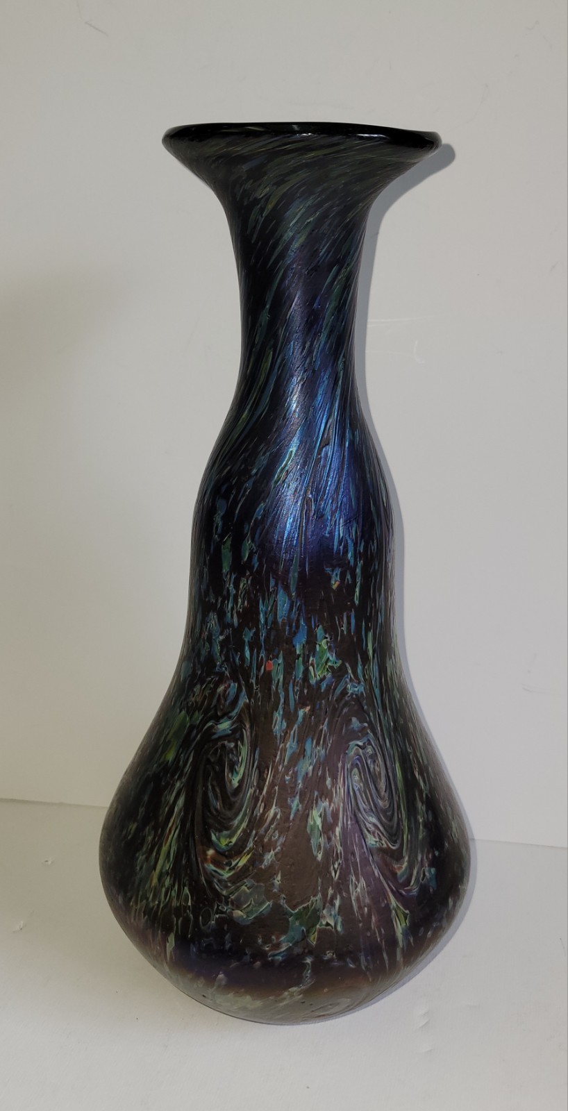 Beautiful Old Loetz Diaspora Iridescent Art Glass Vase