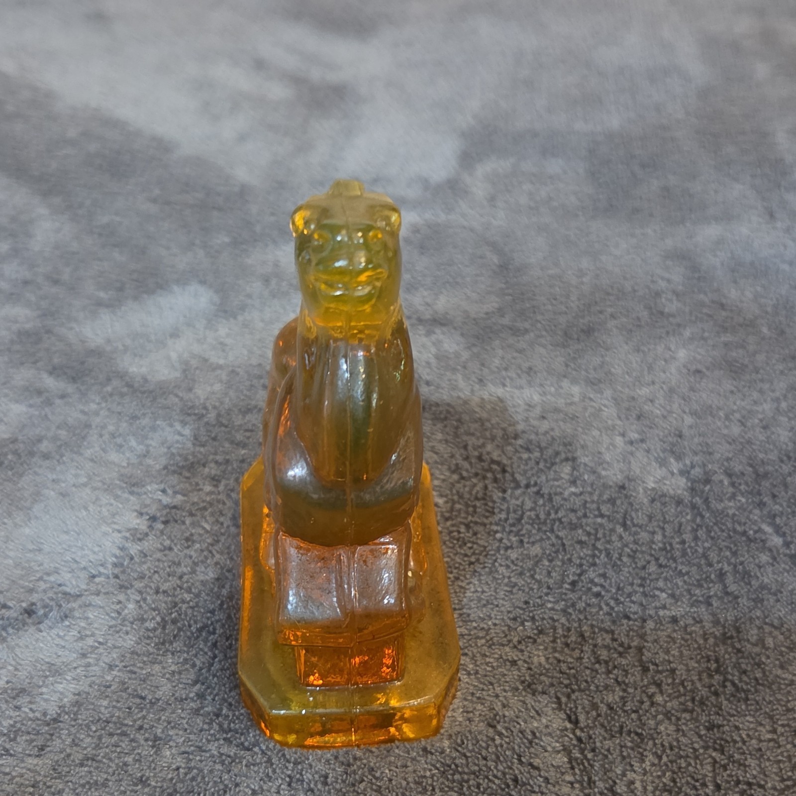 Unmarked Amber Glass Horse Figurine Decorative Horses Theme Animal Decor