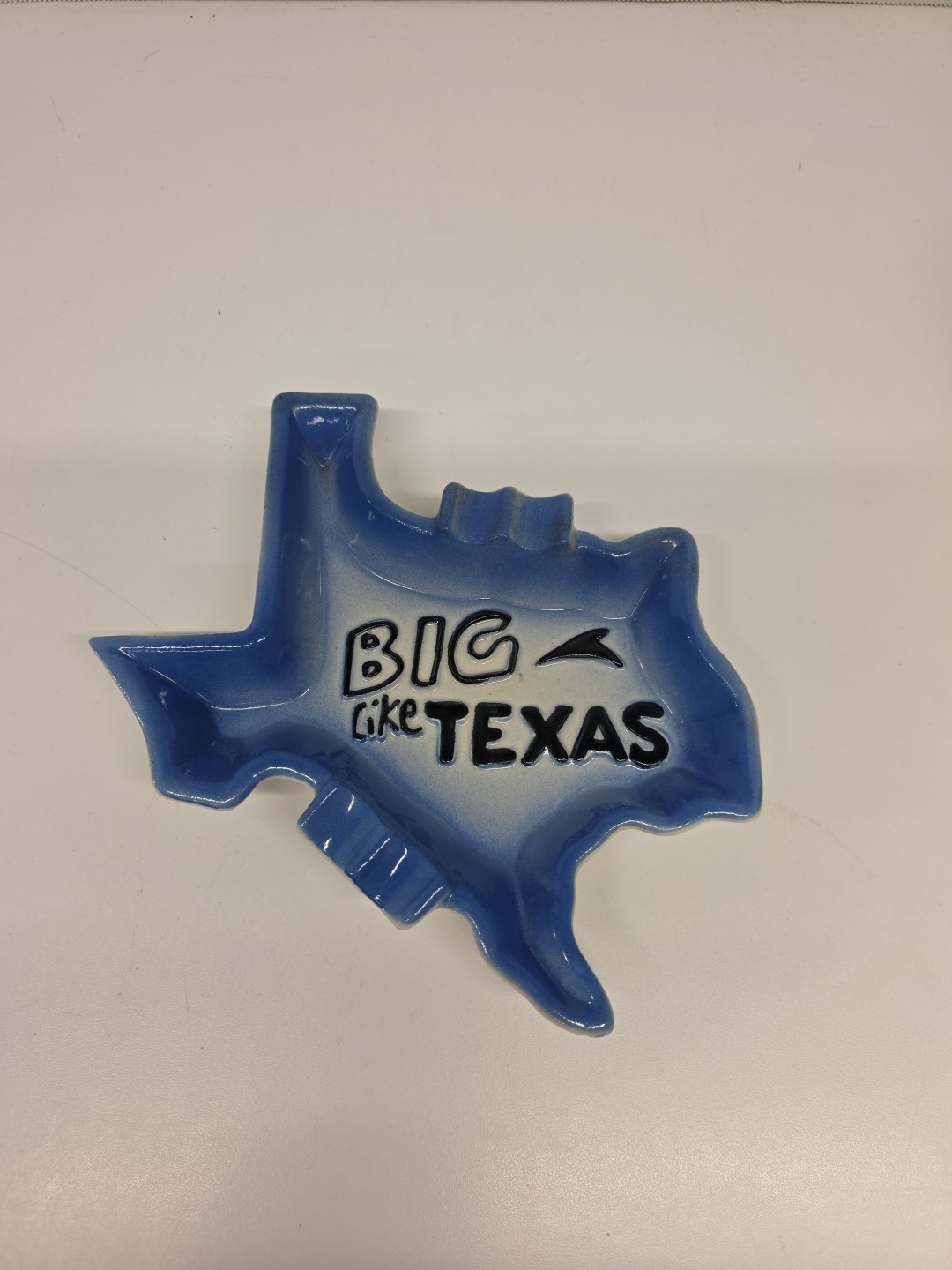 Vintage Big Like Texas State Shape Blue & White Color Ceramic MCM Ashtray Japan