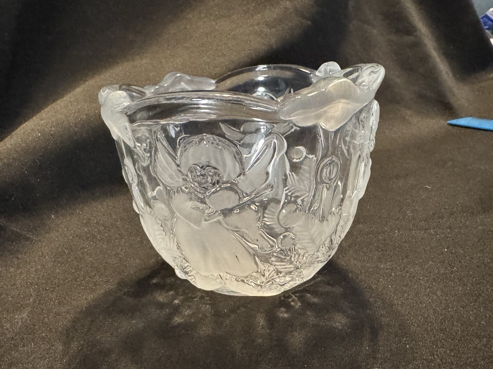 Mikasa Holiday Lights Frosted Angel Candleholder SA 835/610 Boxed 3.25”