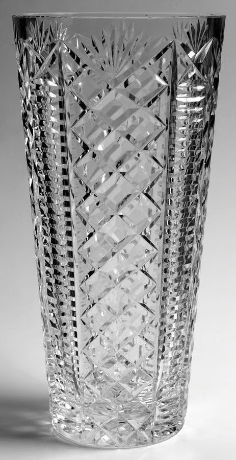 Stunning Vintage Waterford Crystal “Clare” Vase 12″ tall – Excellent Condition