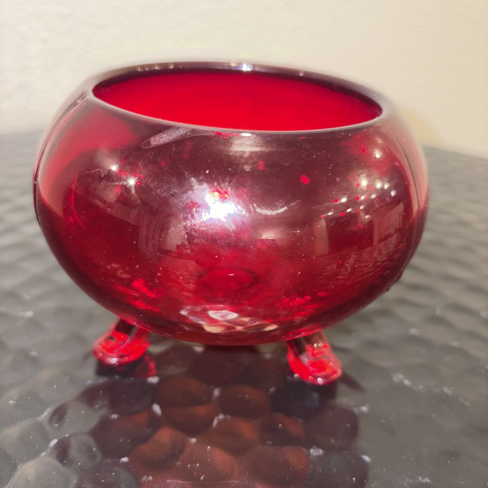 Large Vintage MCM Early Viking Glass Tree Bark Legs 5 1/2”Red Flowerlite No Frog