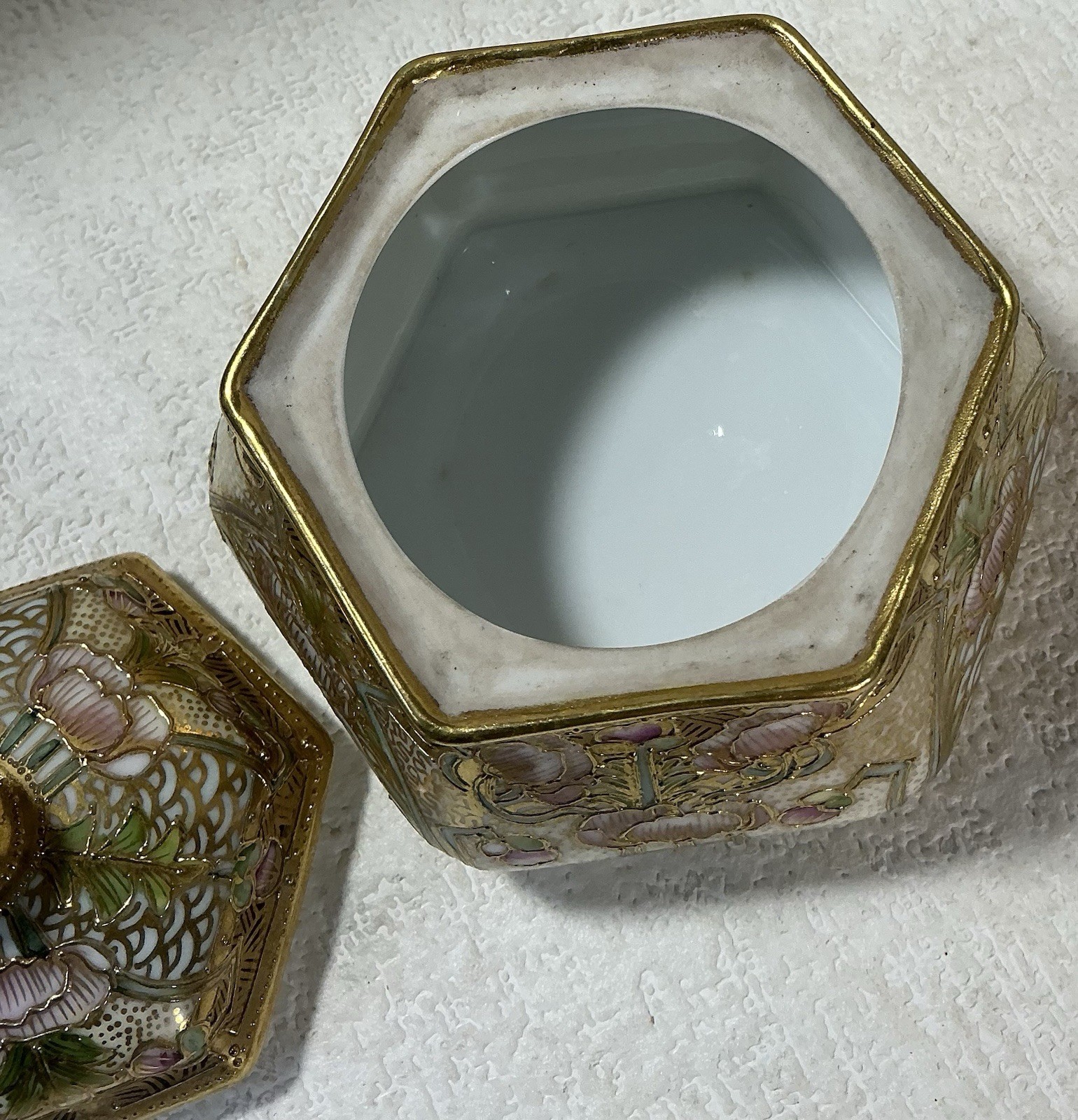 Nippon Pink Green Gold Hand Painted Trinket Box Hexagon With Lid 4” X 2.5” Tall