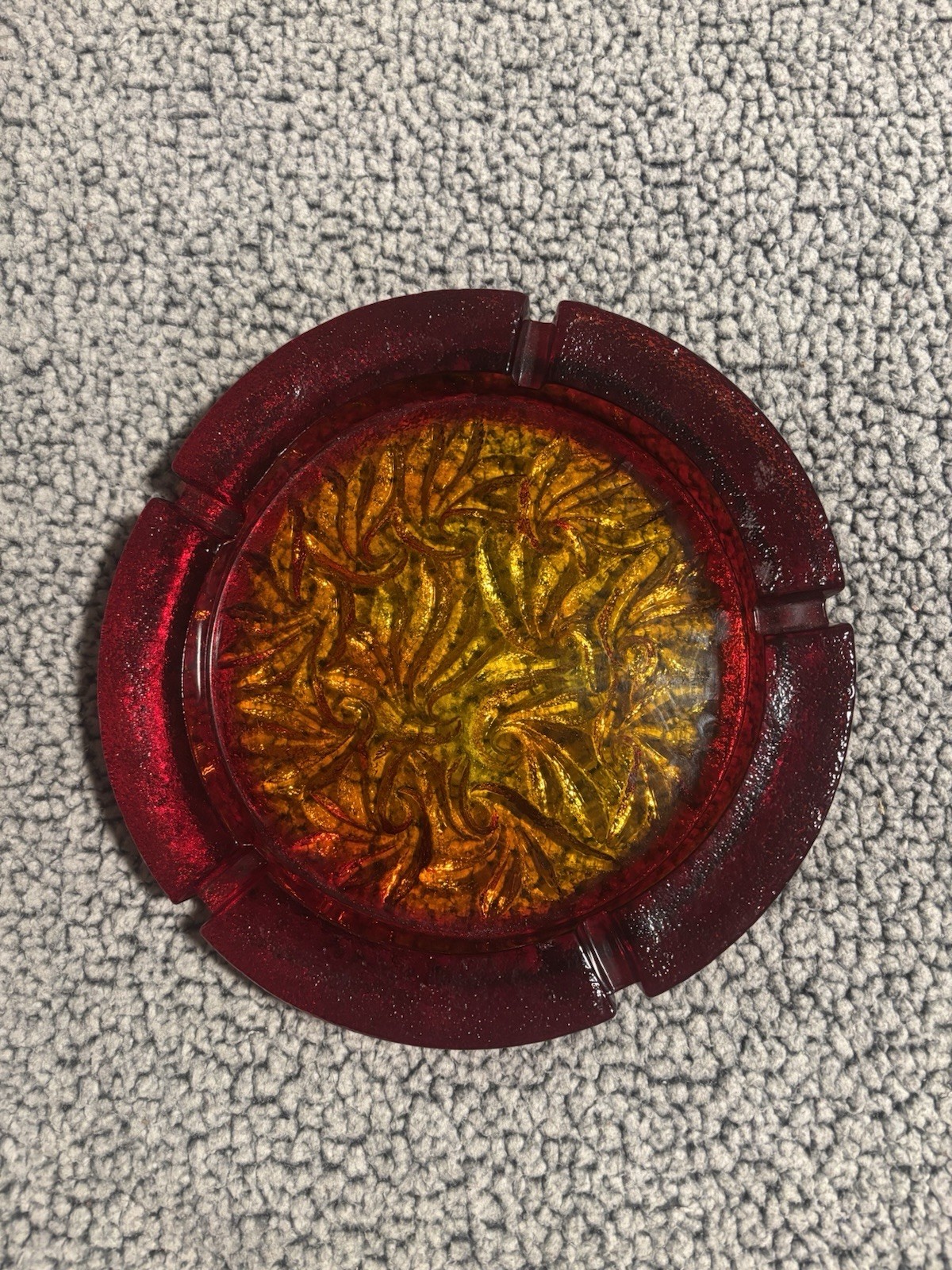 L. E. SMITH Amberina 10″ Art Glass Ashtray Abstract Heavy Mid-Century Modern 👀