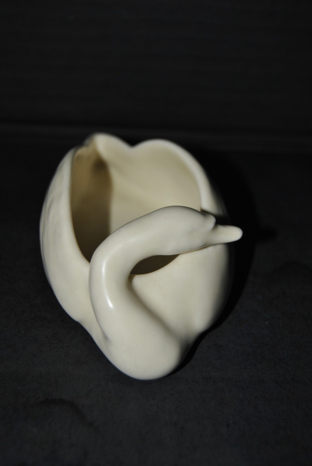 Rookwood Ivory Swan Pin Tray 1933 Shape #1213
