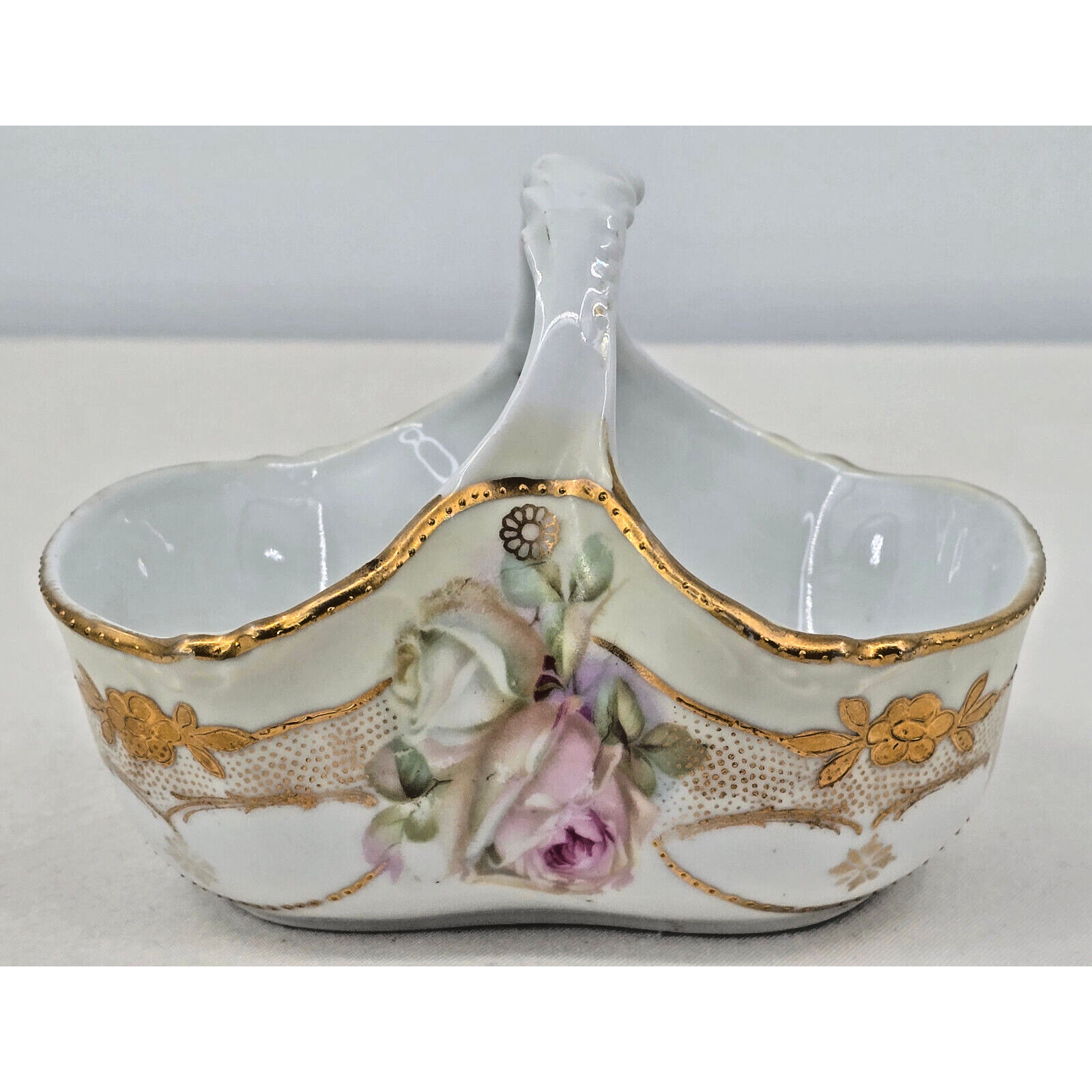 Stunnning VTG Hand-Painted Porcelain Basket with Gold Gilding & Pink Roses-3.75″