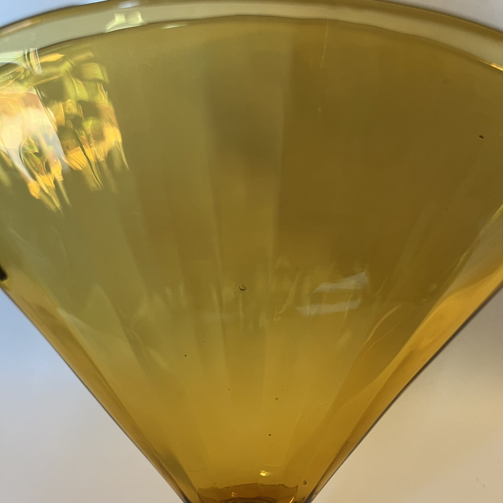 Vintage Amber Glass Fan Vase Optic Ribbed 8.5″ H x 7 L x 1.25″ W 3.75″ D Base