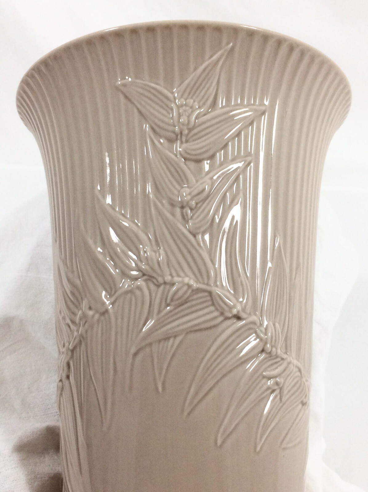 LENOX Natures Impression Woodland Leaves Embossed Vase 10″ Tall Vtg RARE NWOT