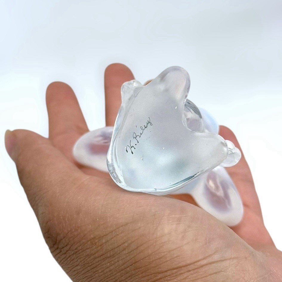Signed Vintage Fenton Glass Big Eared Mouse Clear Milky White