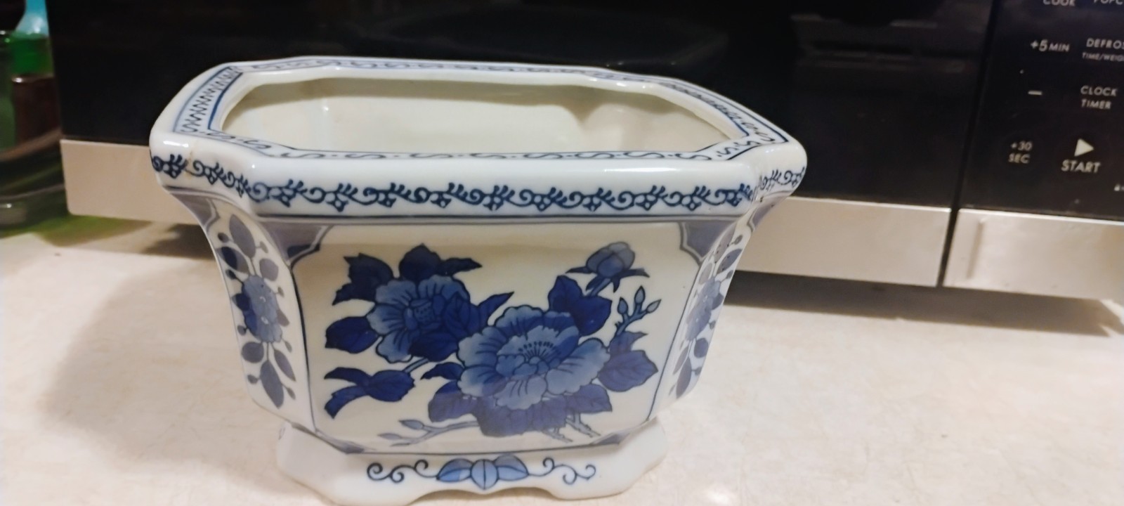 Blue & White Floral Octagonal Glazed Ceramic Planter Pot Blue and White Pottery