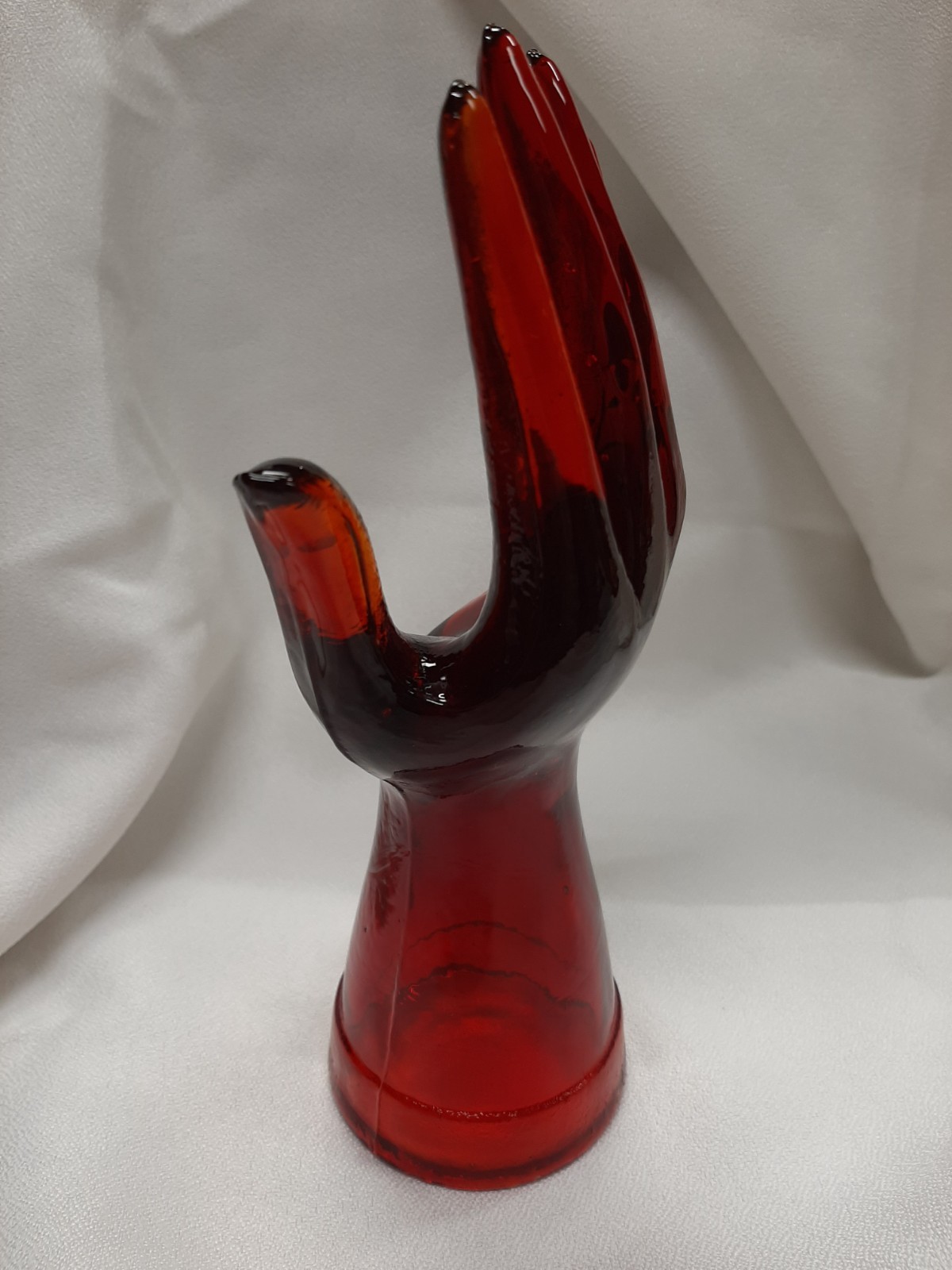 Vintage Amberina glass hand display for jewelry, rings. Excellent condition.