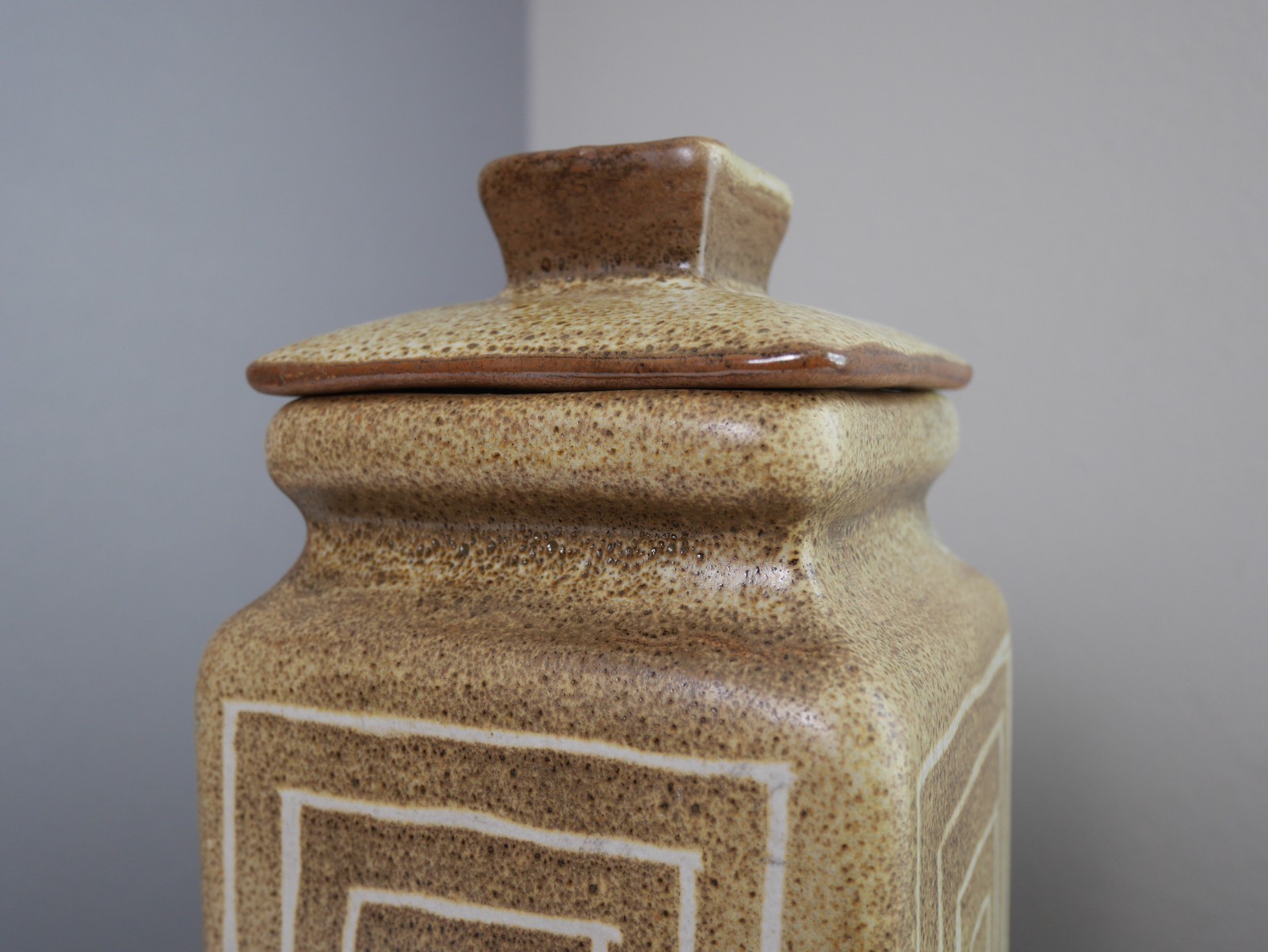 Harding Black 1953 Lidded Canister Square Ginger Jar Texas Pottery 13 1/4″ high