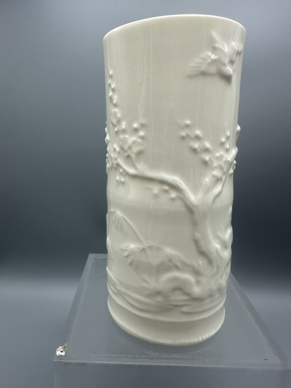 Lenox Indian Tree Embossed Cream Cylindrical Vase-USA