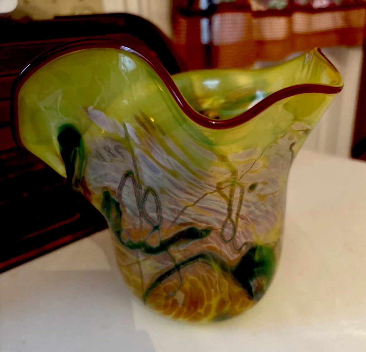 Beautiful Vintage Lime Green/Golden Art Glass Vase Amazing Color Swirls