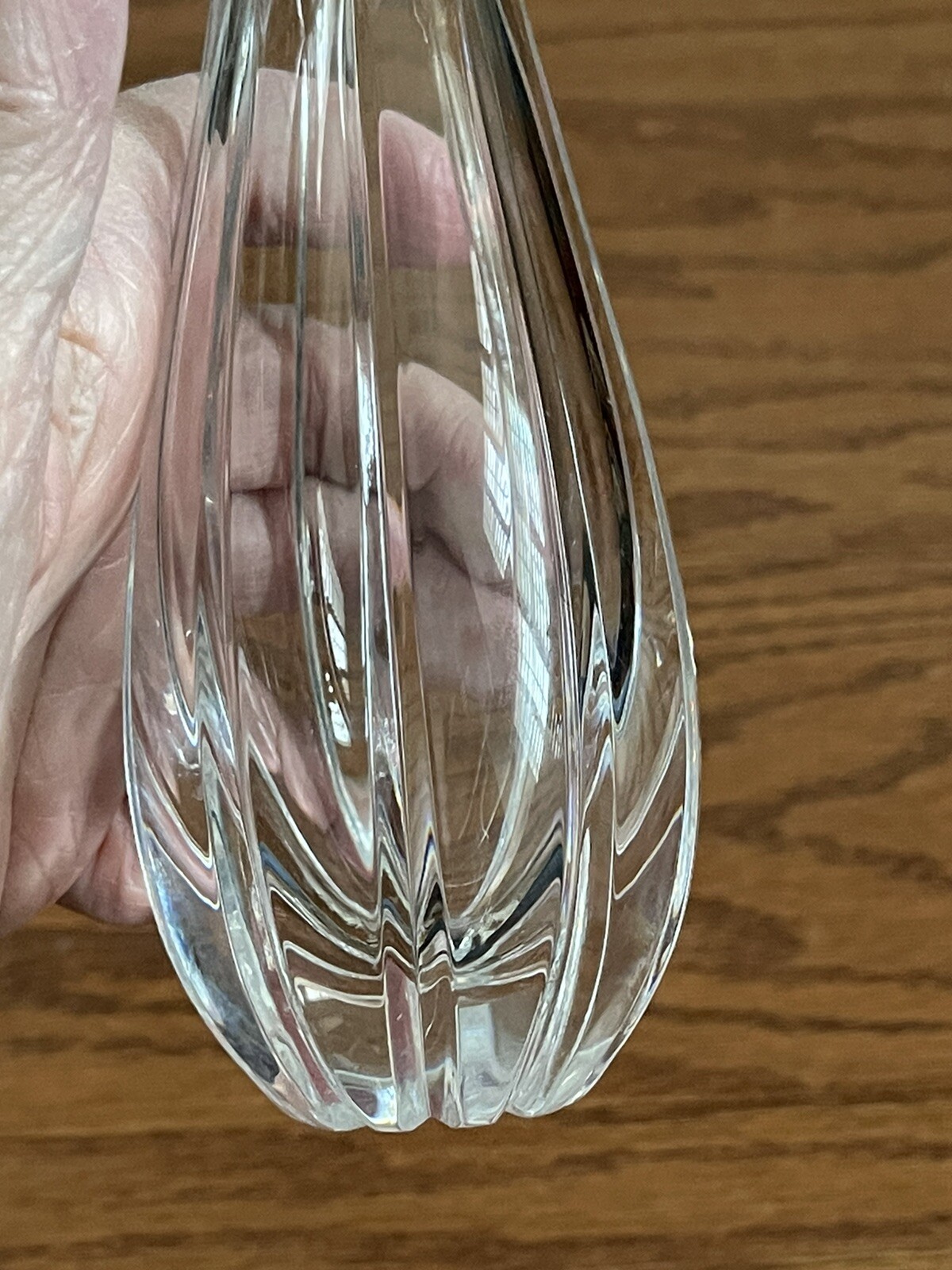 ATLANTIS Crystal Vertical Cut Bud Vase “Cameo” Pattern ~8″
