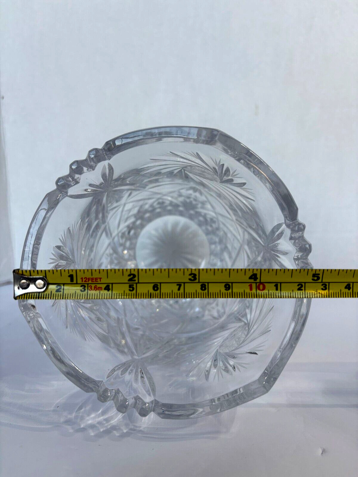 8.75″ Vtg BOHEMIAN Cut Lead Crystal Vase, Sawtooth Rim Pinwheel, Starburst, EUC