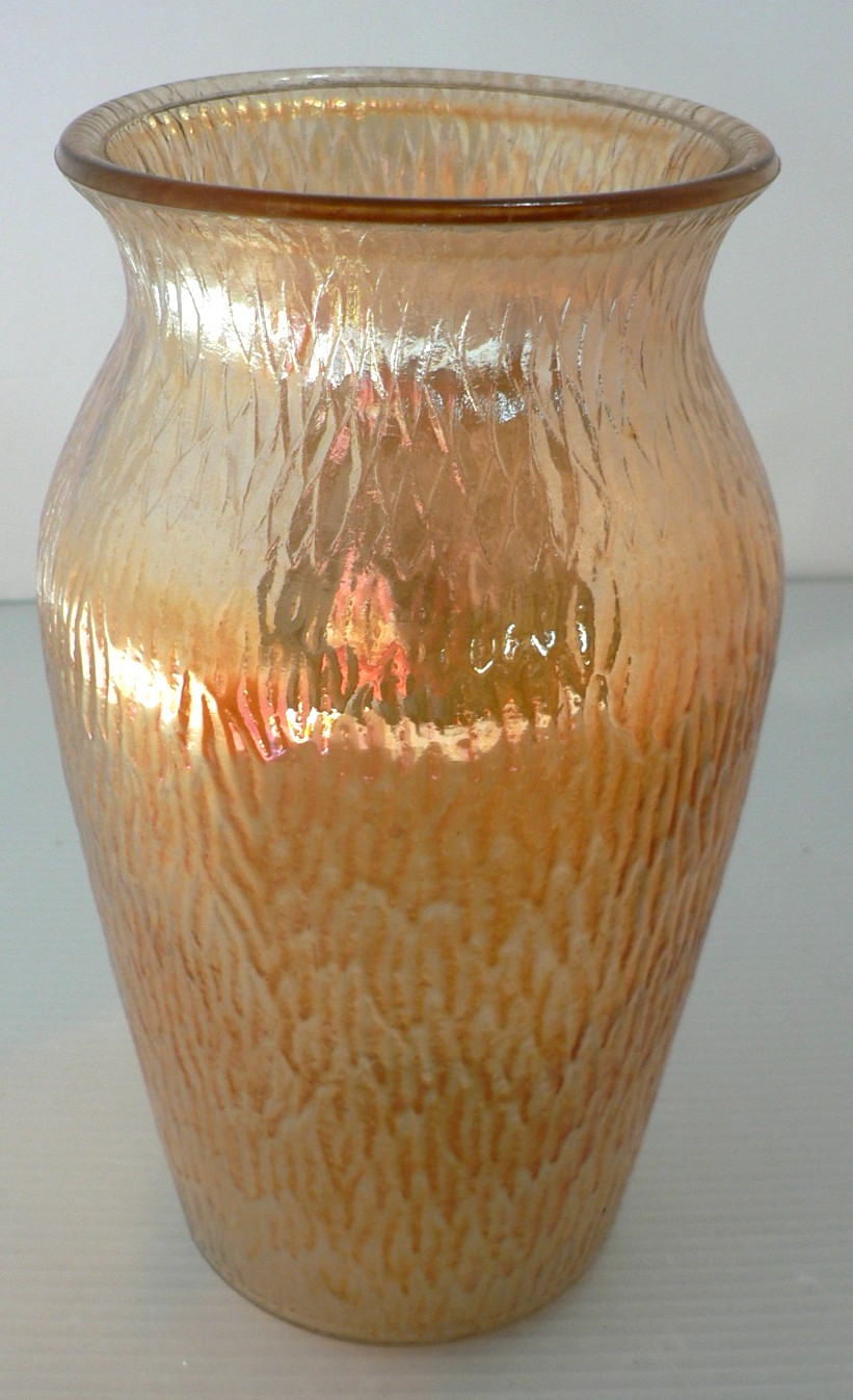 CARNIVAL TREE BARK VASE, JEANETTE GLASS MARIGOLD 7 3/4″ – 2104-4