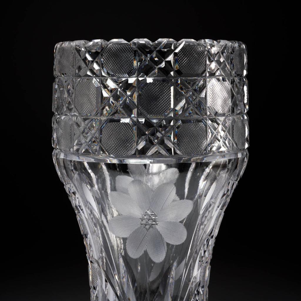 EAPG McKee Innovation Style Daisy Flower Button Cut Sawtooth Edge Glass Vase 12″