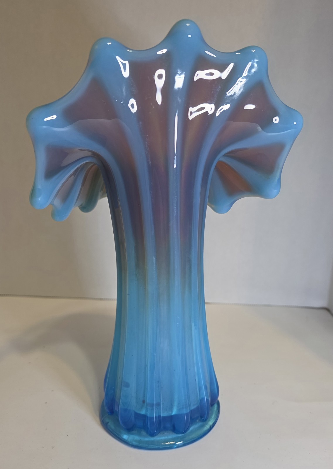 WESTMORELAND CORINTH BLUE OPAL/MARIGOLD JACK IN PULPIT VASE. BEAUTIFUL!