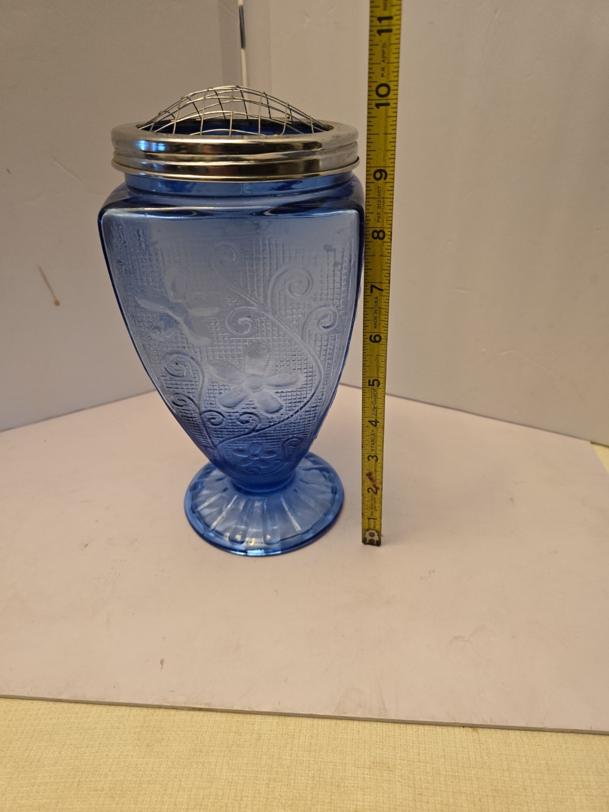 Vintage Blue Glass Flower Arranging 9″ Vase With Wire Floral “Frog”