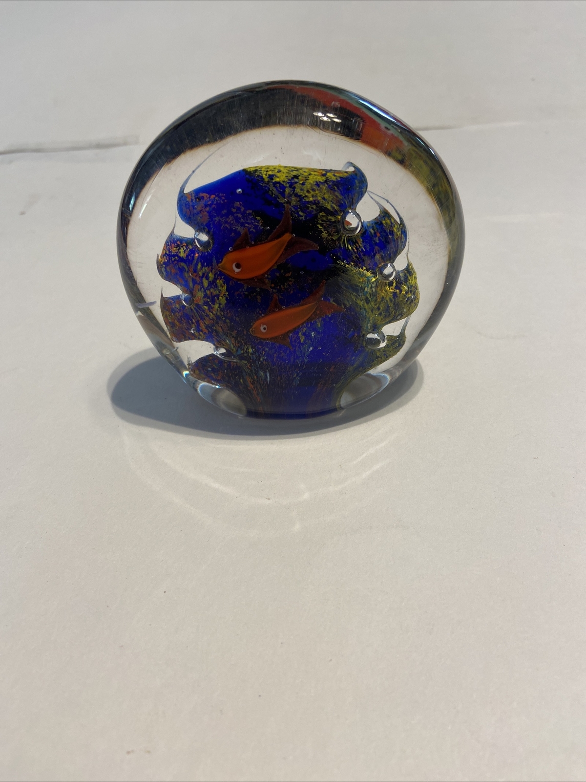 VTG Paperweight Glass Ocean Fish Water Colorful Nautical