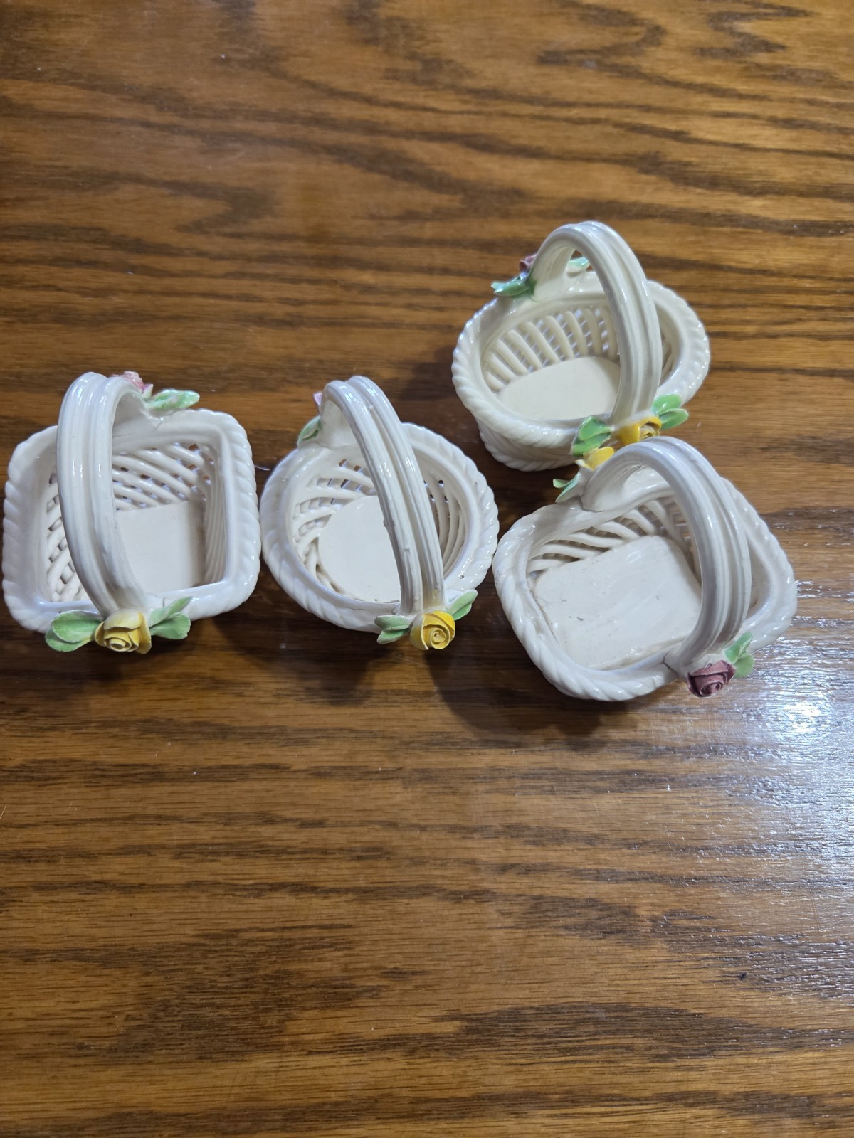 Porcelain Weaved Baskets With Handles Made In Italy 3 Inches Tall Lot Of 4