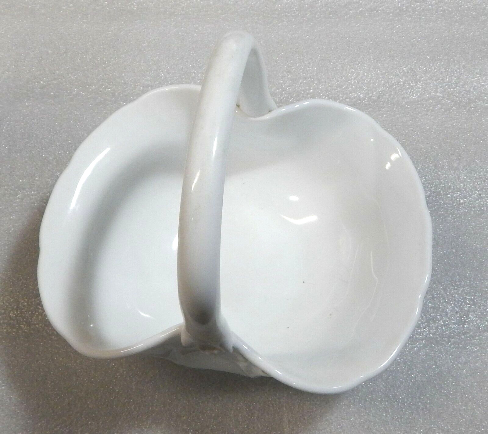 Milk Glass Basket 8 x 6 x 7 1/4″ Vintage Indiana Glass Constellation NO Defects