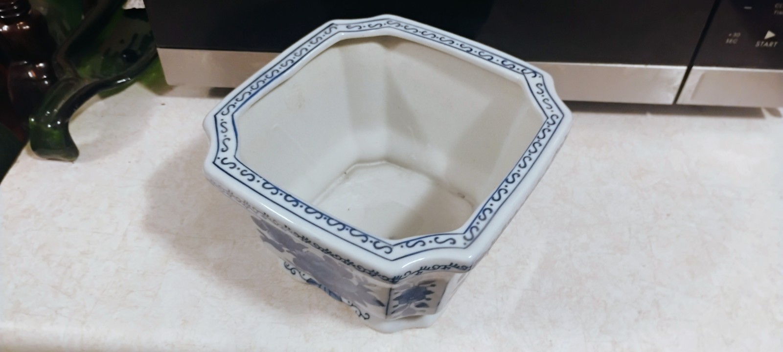 Blue & White Floral Octagonal Glazed Ceramic Planter Pot Blue and White Pottery