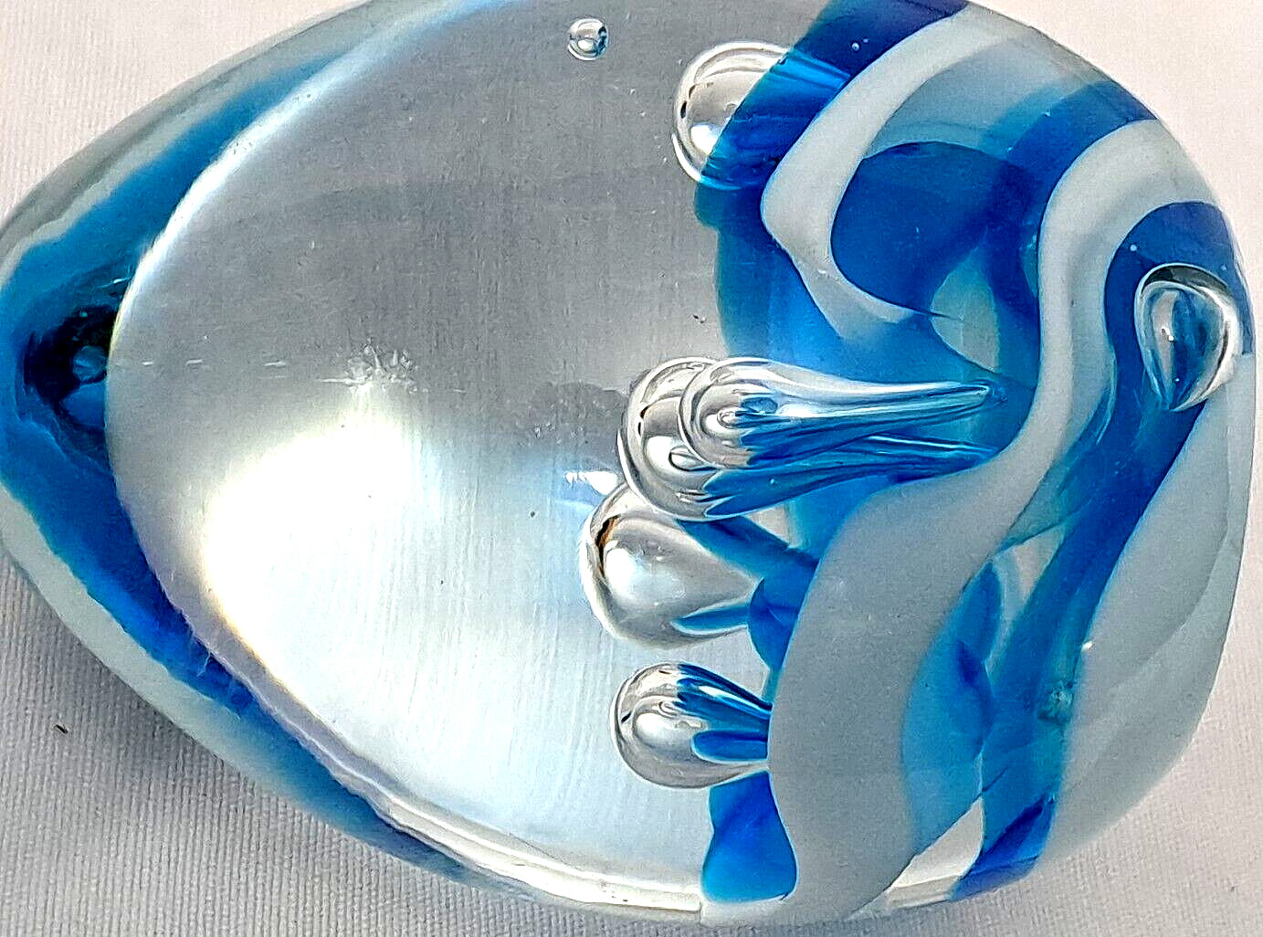 Vintage Dynasty Gallery Heirloom Paperweight Egg Blue Water Bubble Ocean Wave