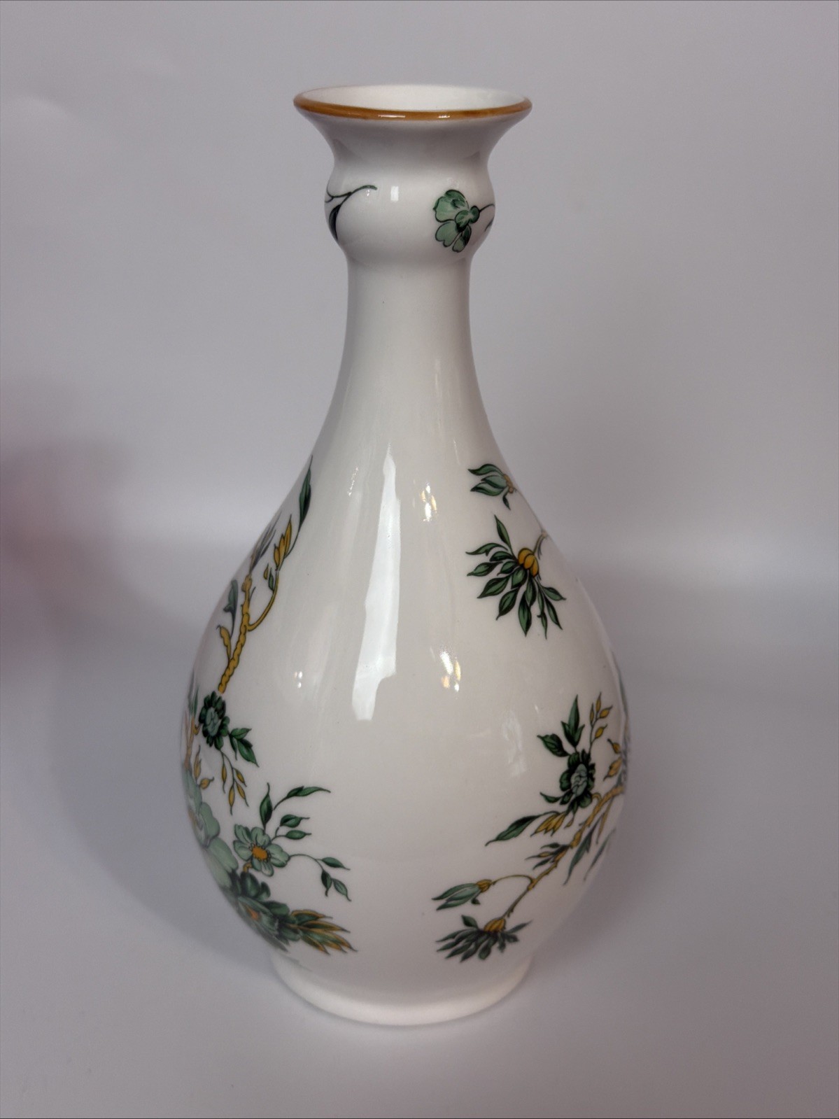Crown Staffordshire Kowloon Fine Bone China Bud Vase England Vintage Floral 6in