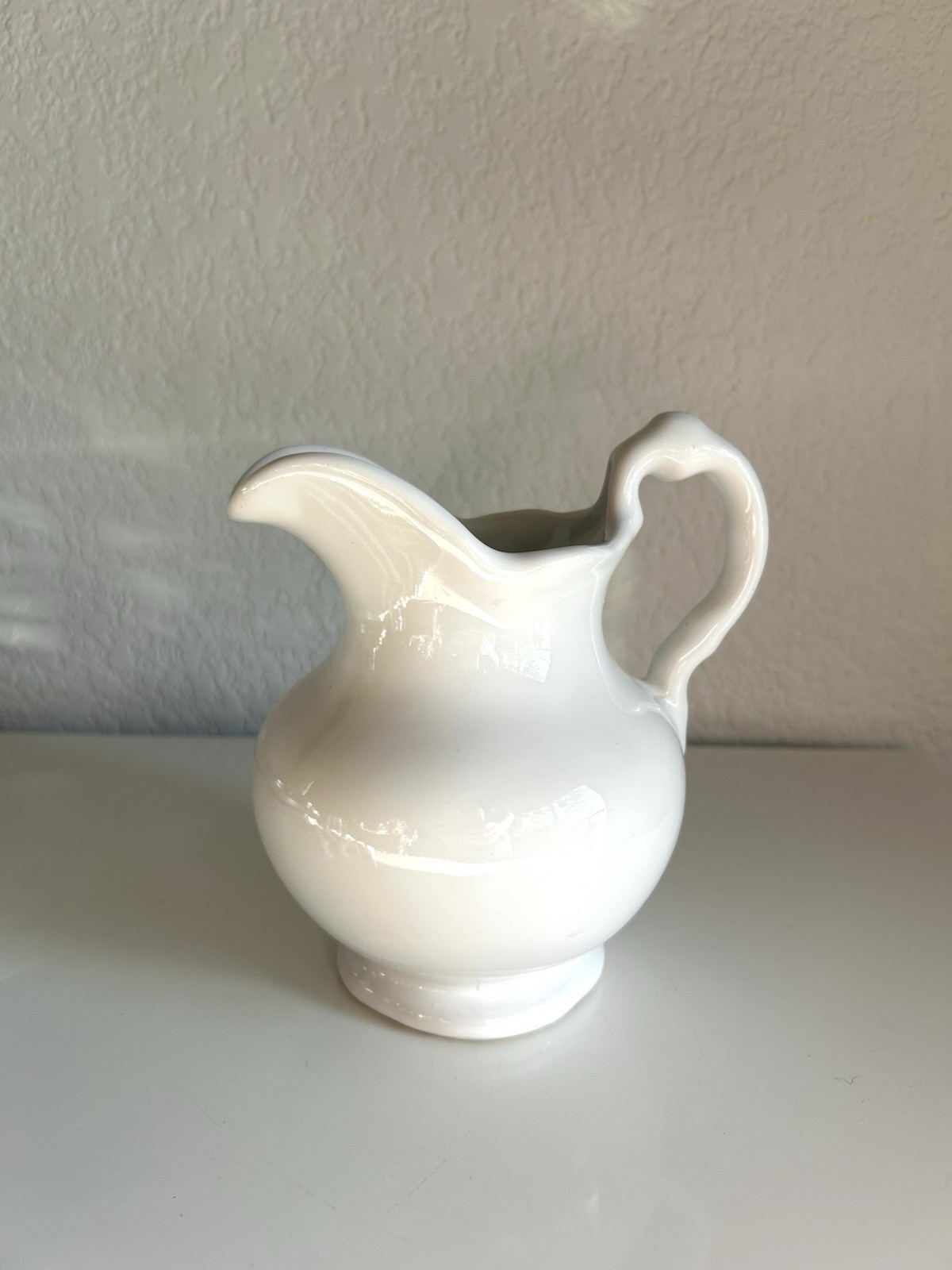 Vintage White Pottery Pitcher Vase Mold 907 American Pottery 5.75” Tall