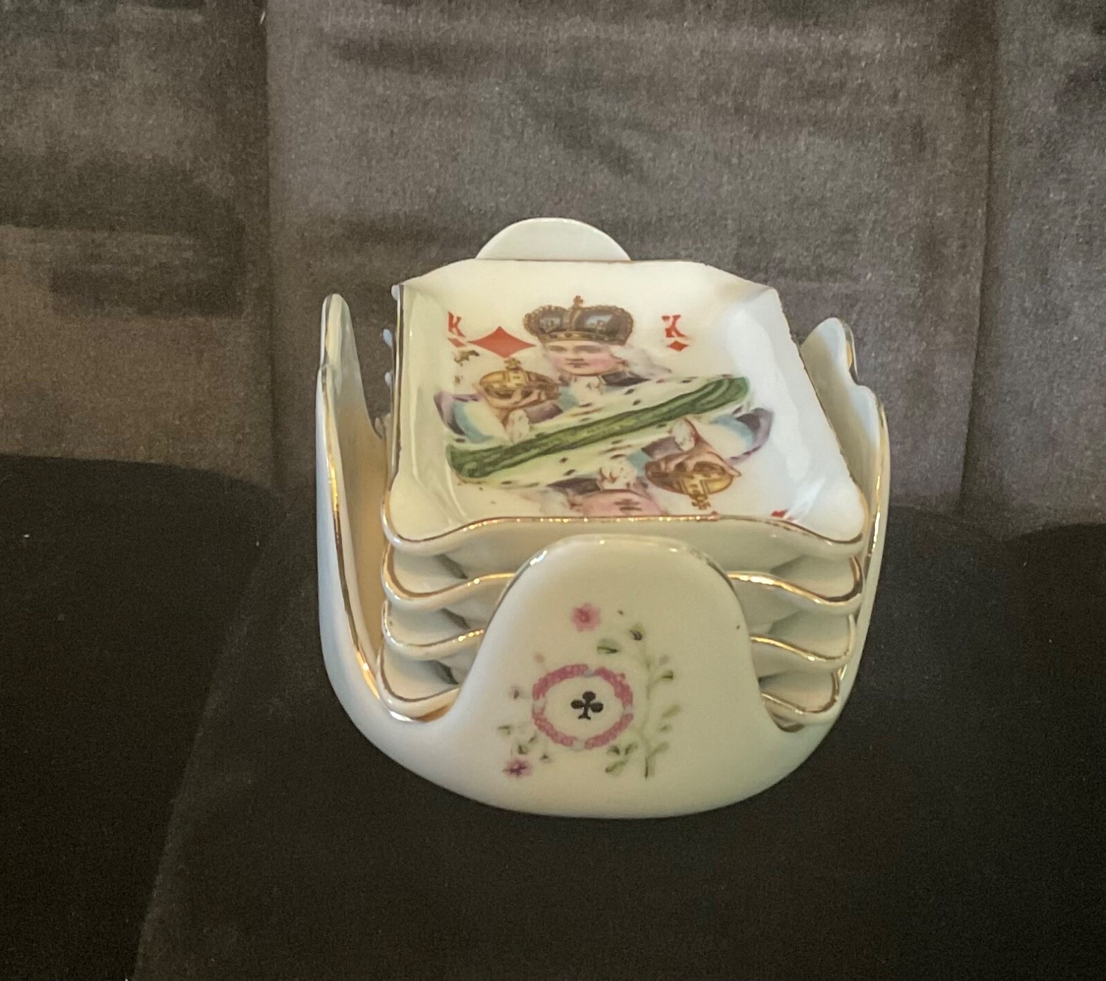 Ardalt Hand Painted Porcelain Bridge Playing Card Ashtrays Set of 4 in Holder