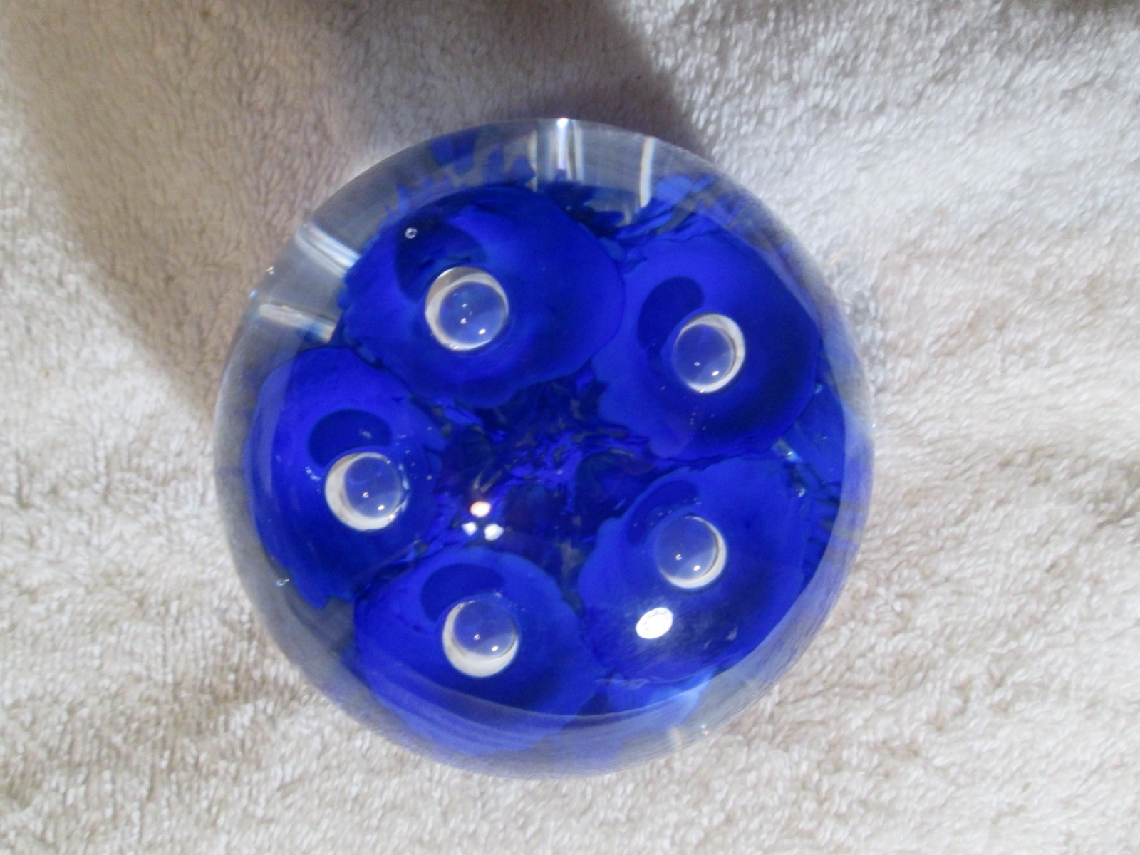 Blue Flowers & Controlled Bubble Vintage Glass Paperweight Signed DR