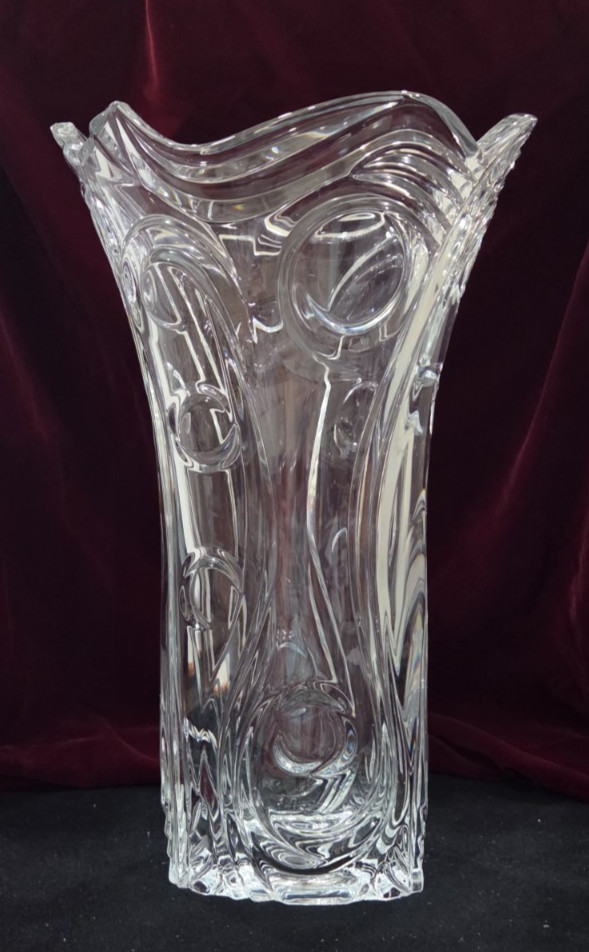 Vintage 14″ Crystal Curl Vase – Czech – 24% Lead Crystal – Almost 10 lbs