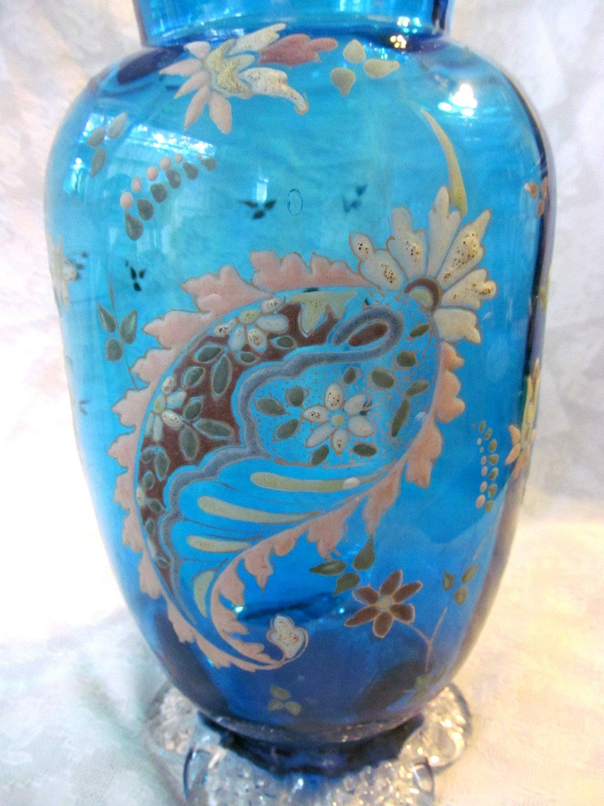 Late 1800s Victorian Tall Hand Blown Art Glass Vase w/Enameled Gilt Decoration