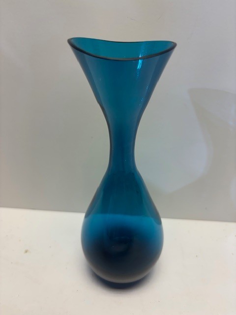 Vintage Mid Century Modern Lindshammar Gunnar Andar Swedish Teal Blue Bud Vase