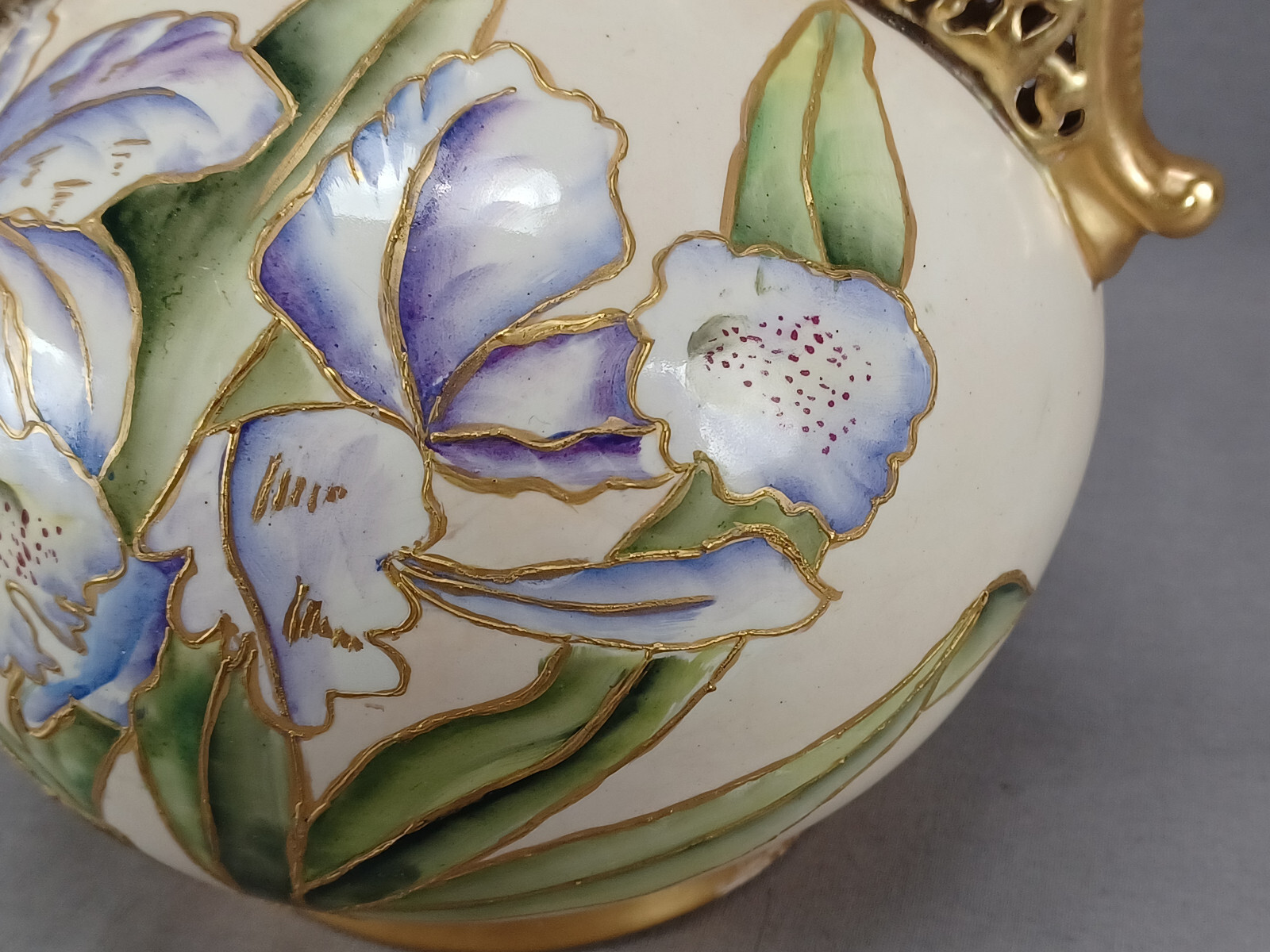 Faience Manufacturing Co Brooklyn NY Hand Painted Orchids Ivory & Gold Vase