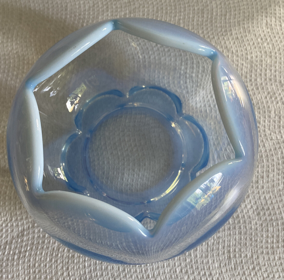 Duncan Miller Canterbury Blue Opalescent Rose Bowl Vase 5.25” x3.25”