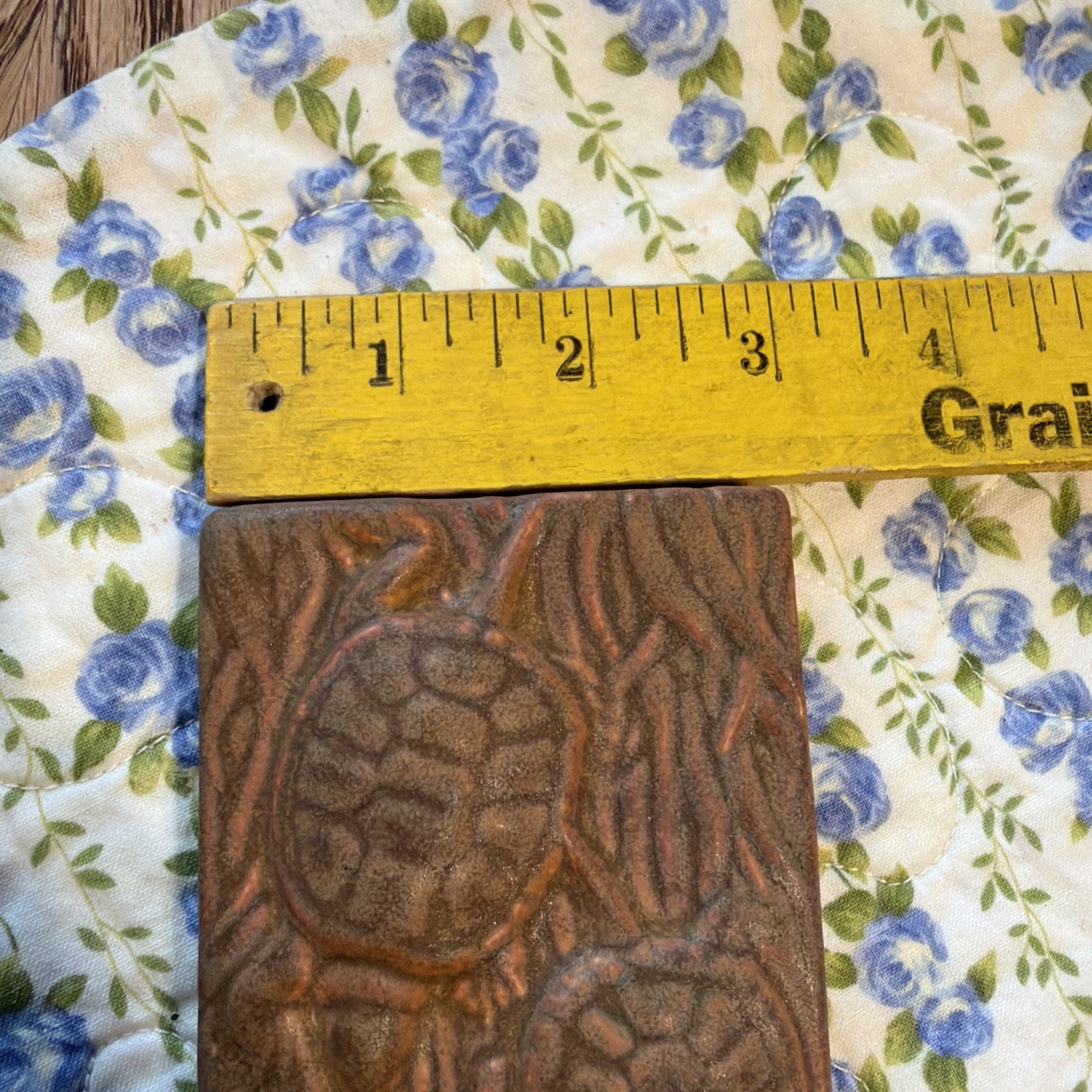 Vintage Hammond Bay Art Studio Pottery Tile Aquatic Turtles Brown 8 3/4” X 3” MI