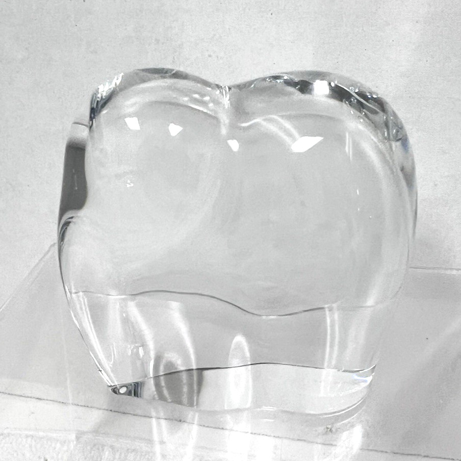 Baccarat Clear Crystal Elephant Paperweight Figurine Signed 2 3/4 inches Tall