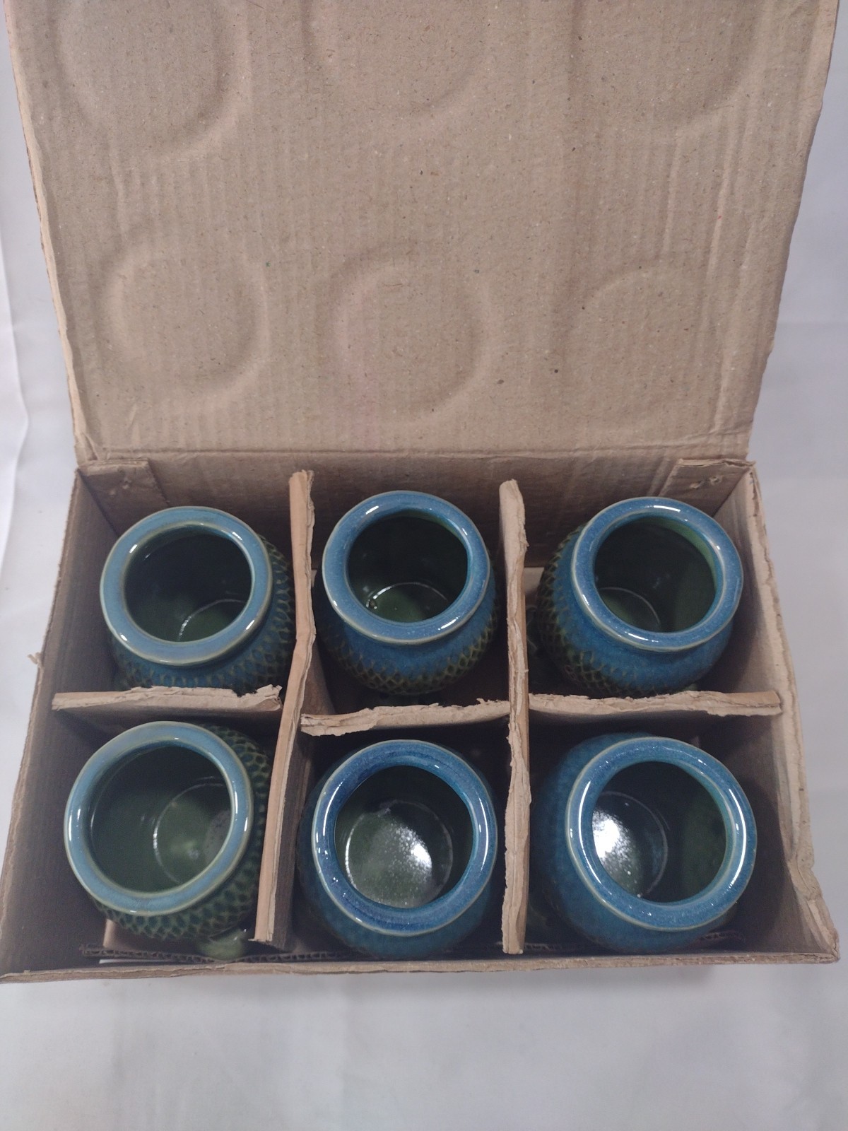 Majolica Style Small Three Green Frogs Ceramic Planter 6 Pcs Blue And Green